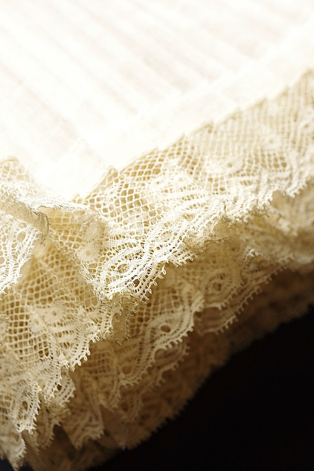 アンティークレース　dentelle ancienne　プリーツ
