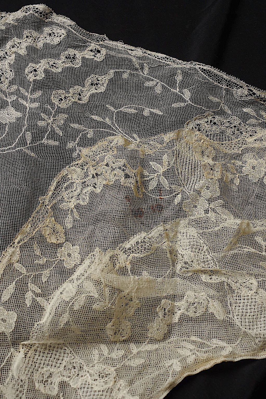 アンティークレース　dentelle ancienne　レースショール