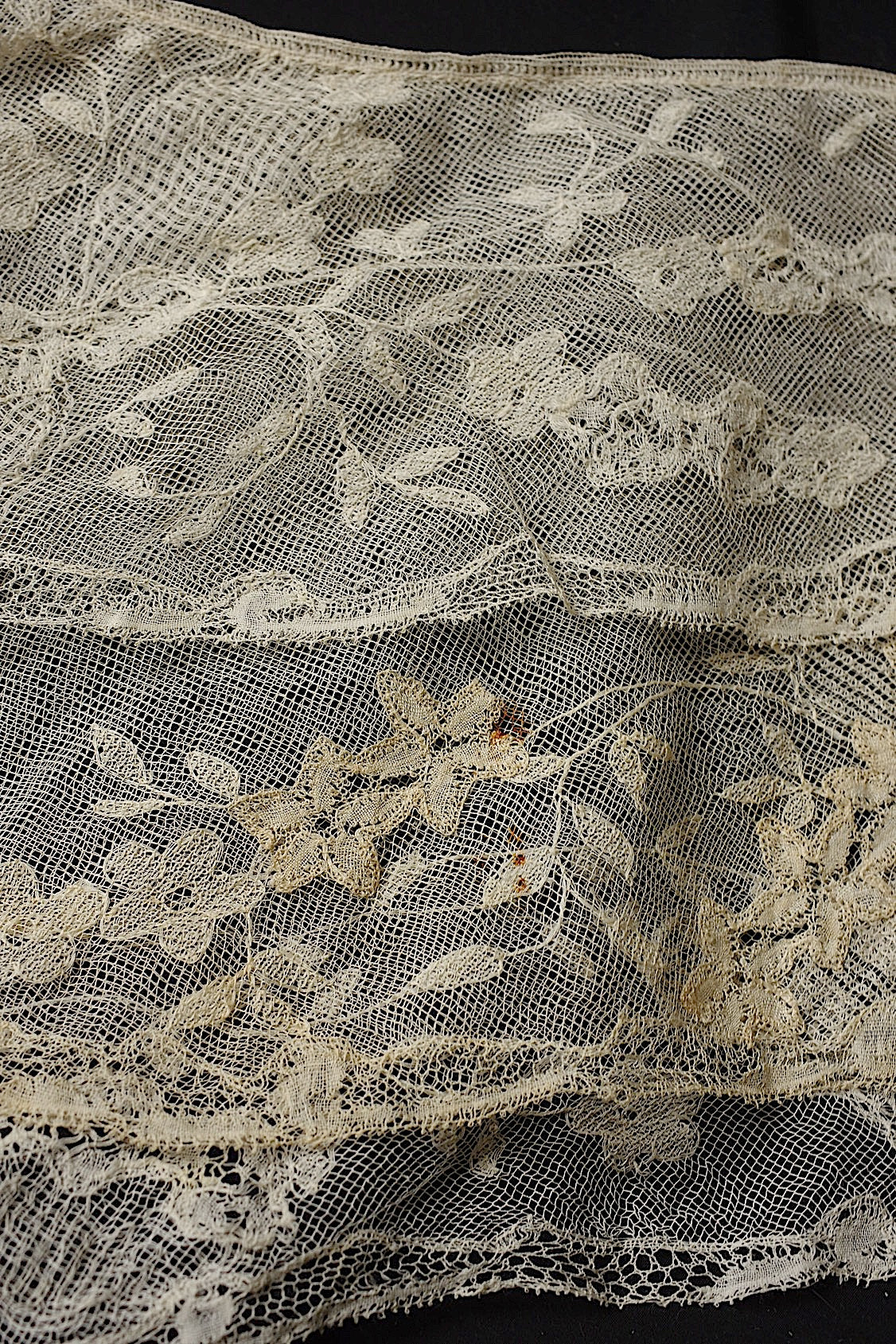 アンティークレース　dentelle ancienne　レースショール
