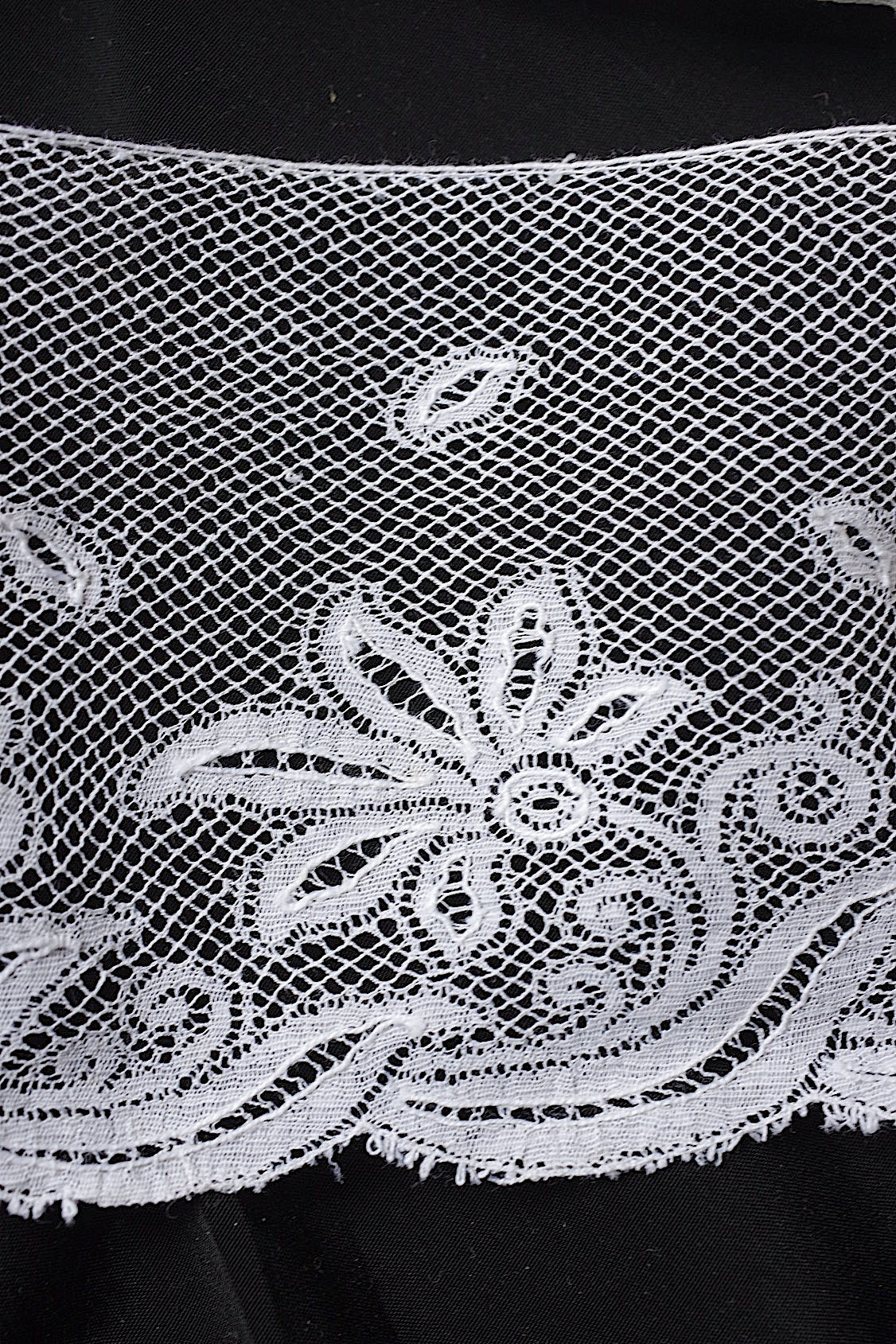 アンティークレース　dentelle ancienne 2