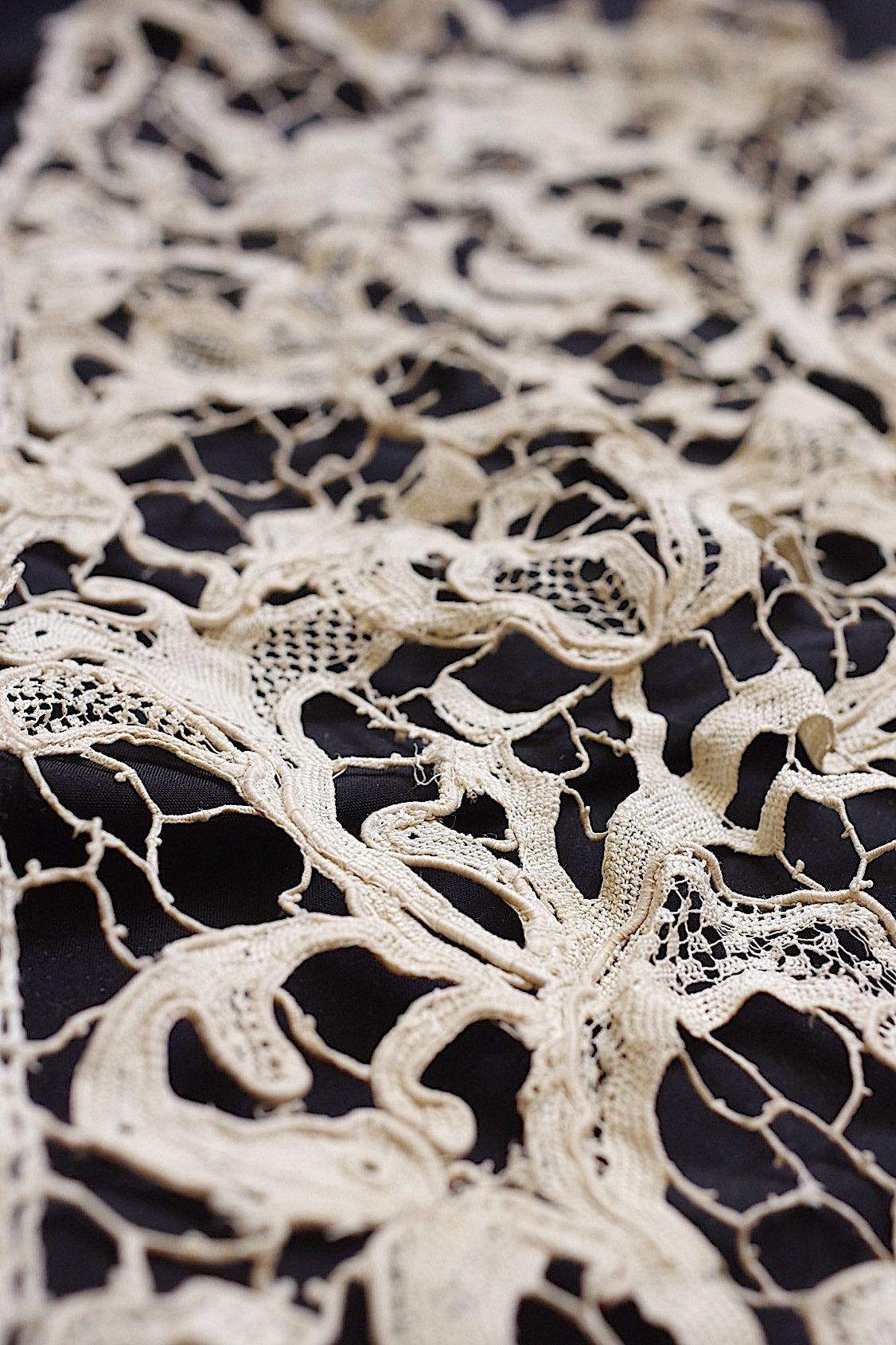 アンティークレース　dentelle ancienne　ニードル110cm