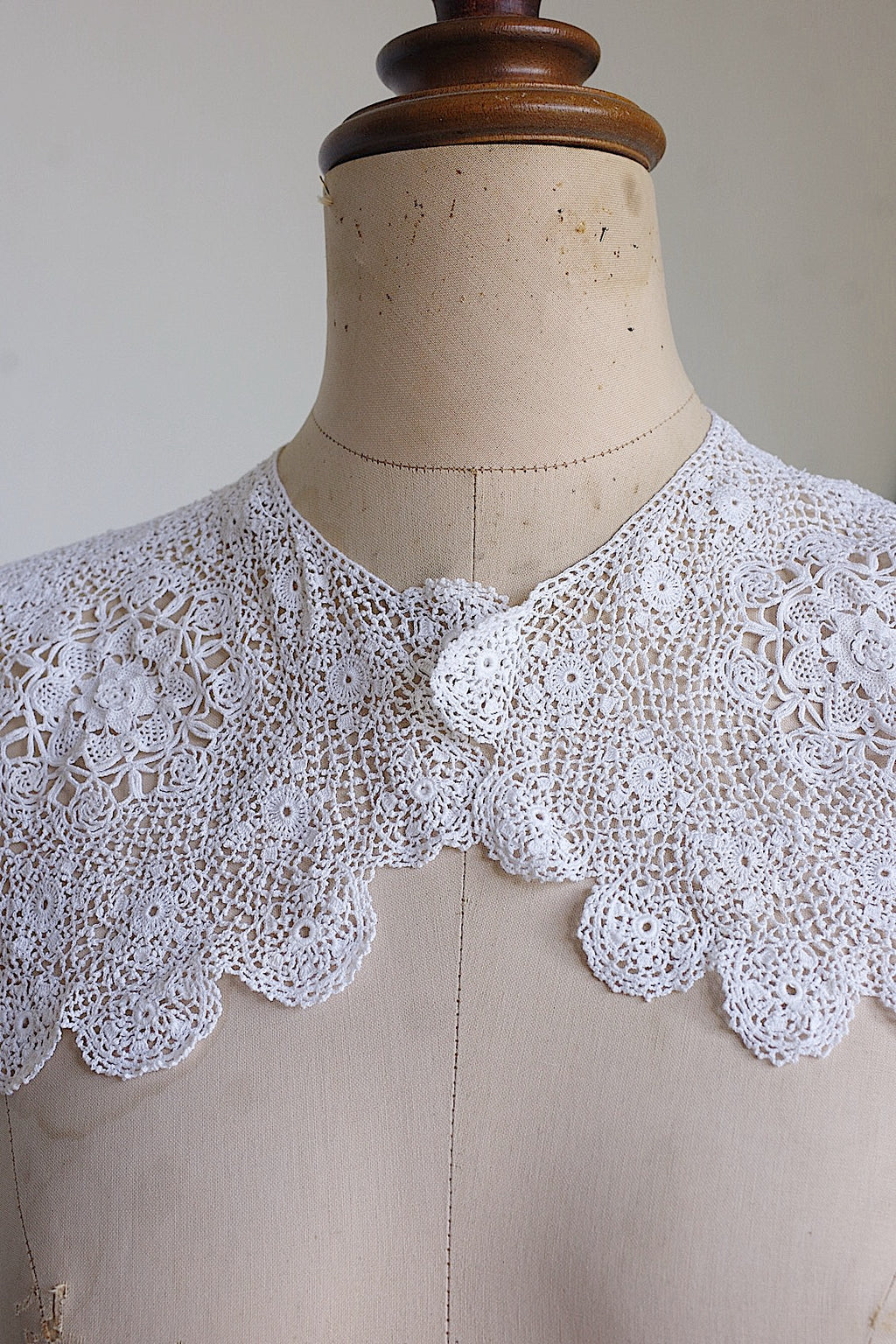 アンティークレース　dentelle ancienne　襟1