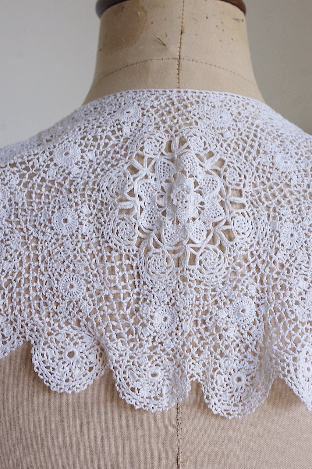 アンティークレース　dentelle ancienne　襟1