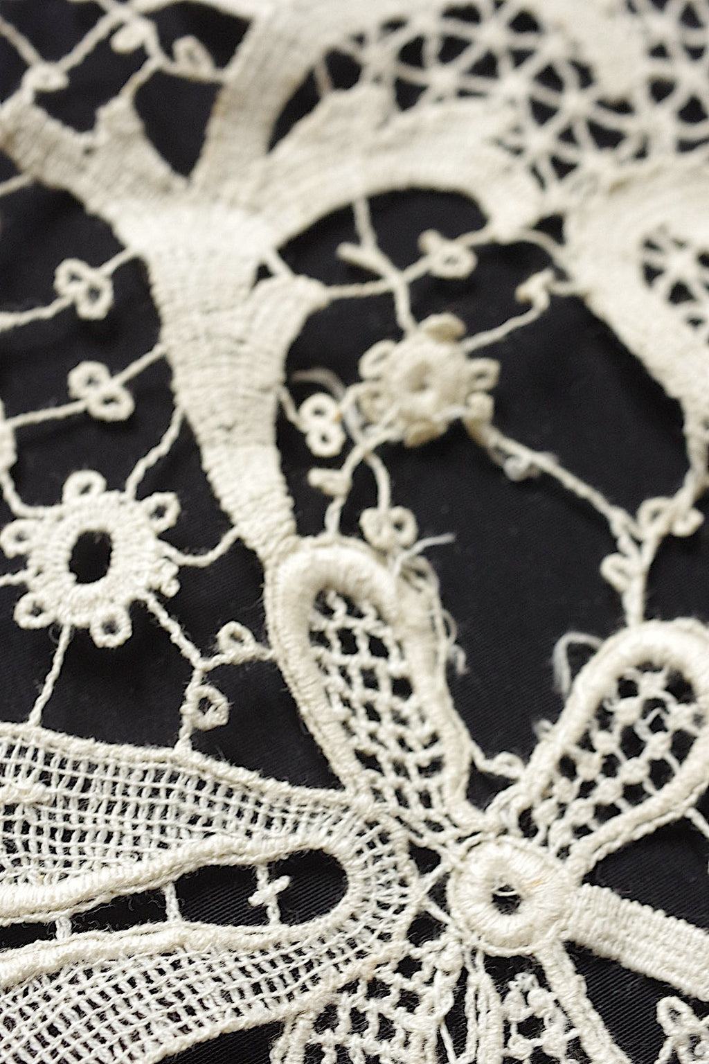 アンティークレース　dentelle ancienne　襟2