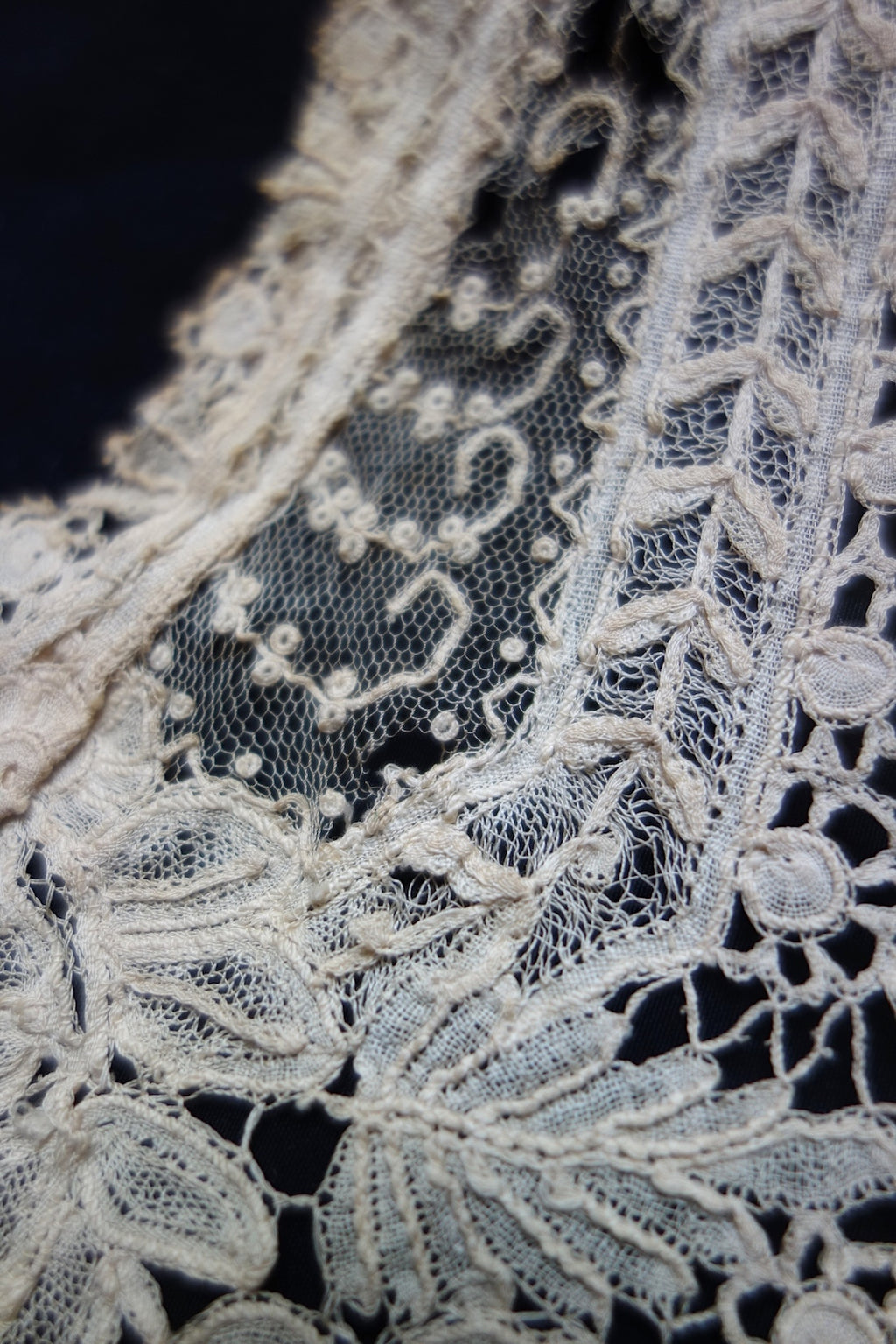 アンティークレース　dentelle ancienne　19世紀レースlot 素材用