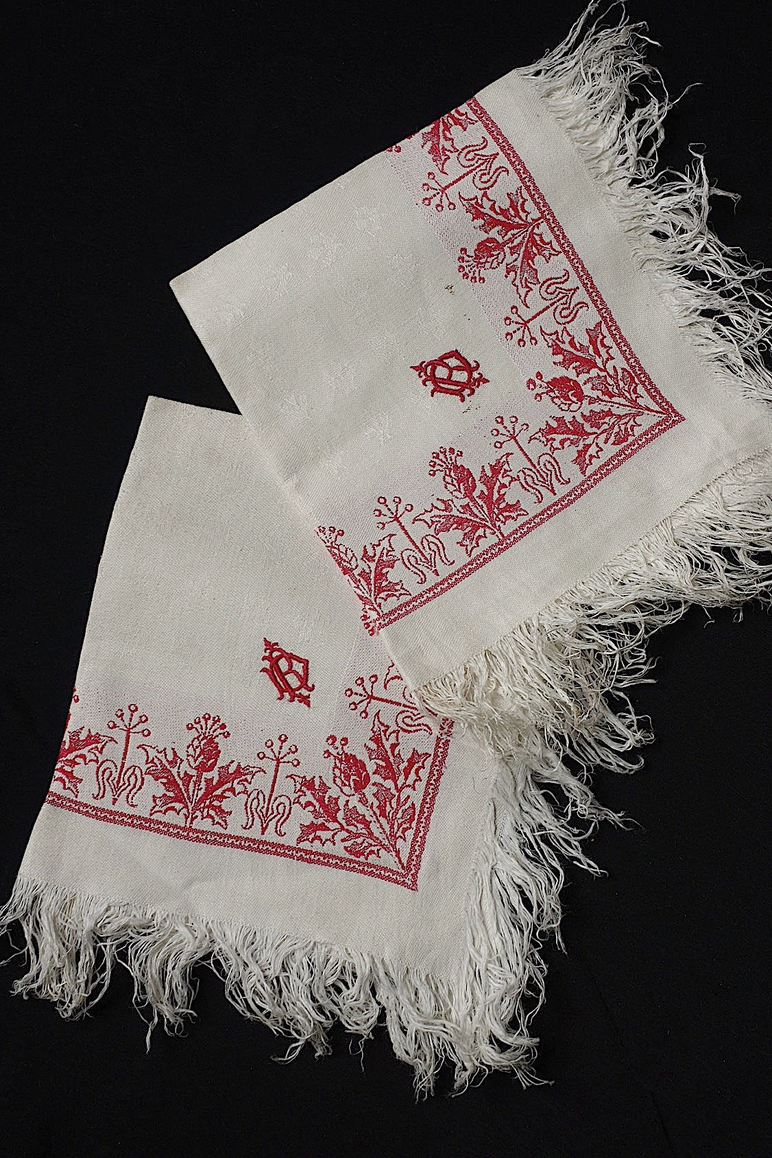アンティークナプキン　linge de maison ancien　アザミ