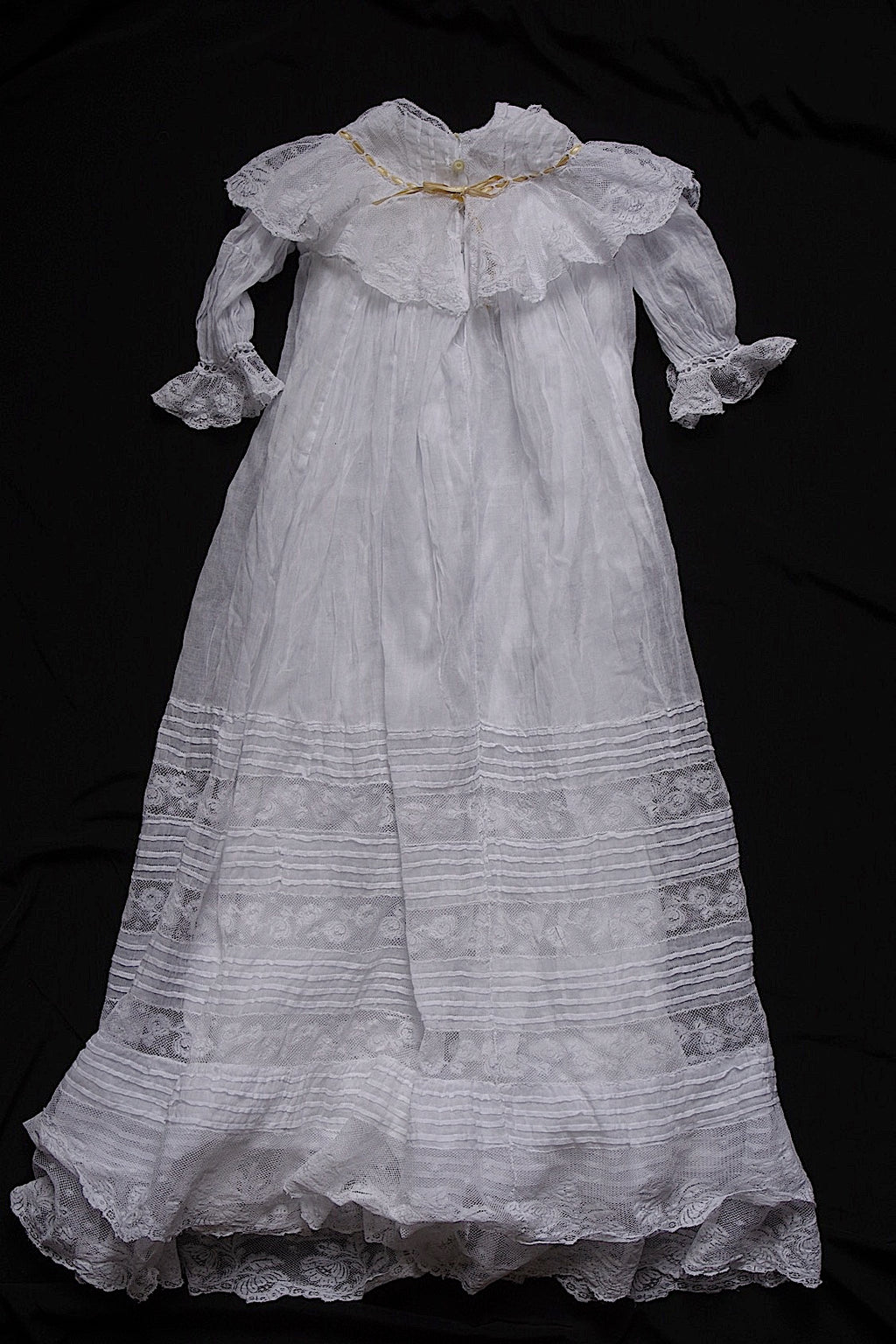 Antique Children's Dress vêtement d'enfant