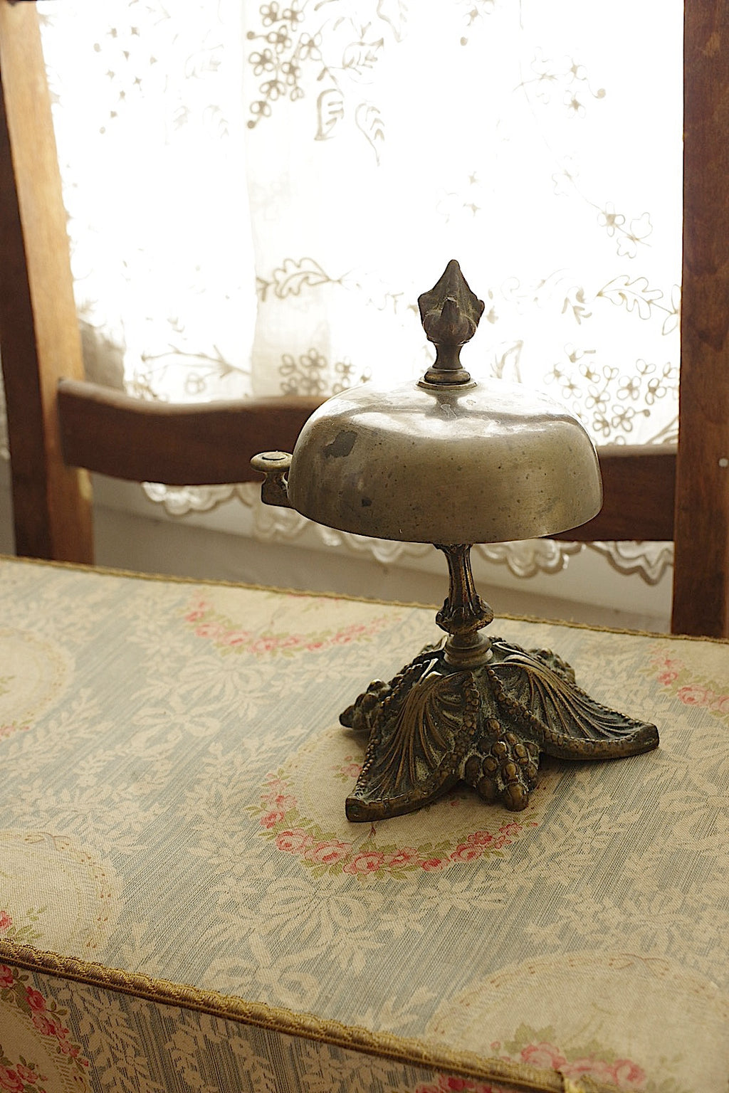 Sonnette de table ancienne