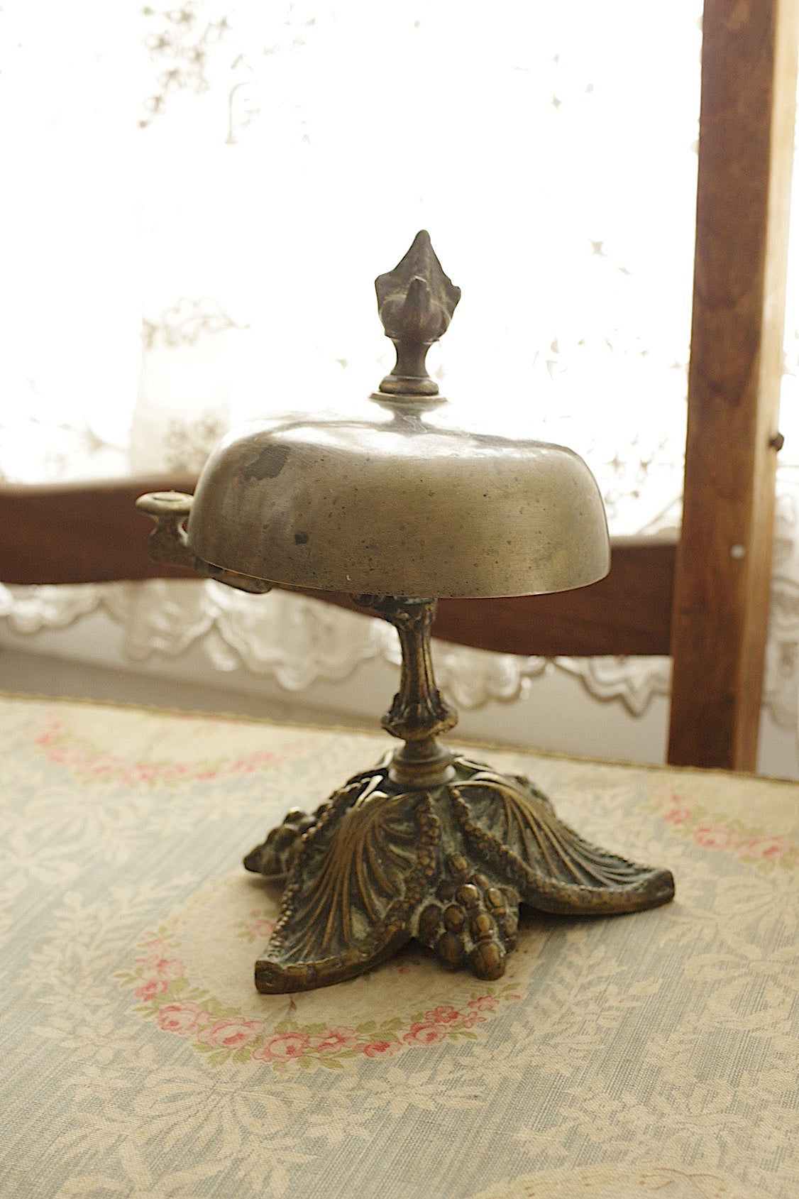 Sonnette de table ancienne