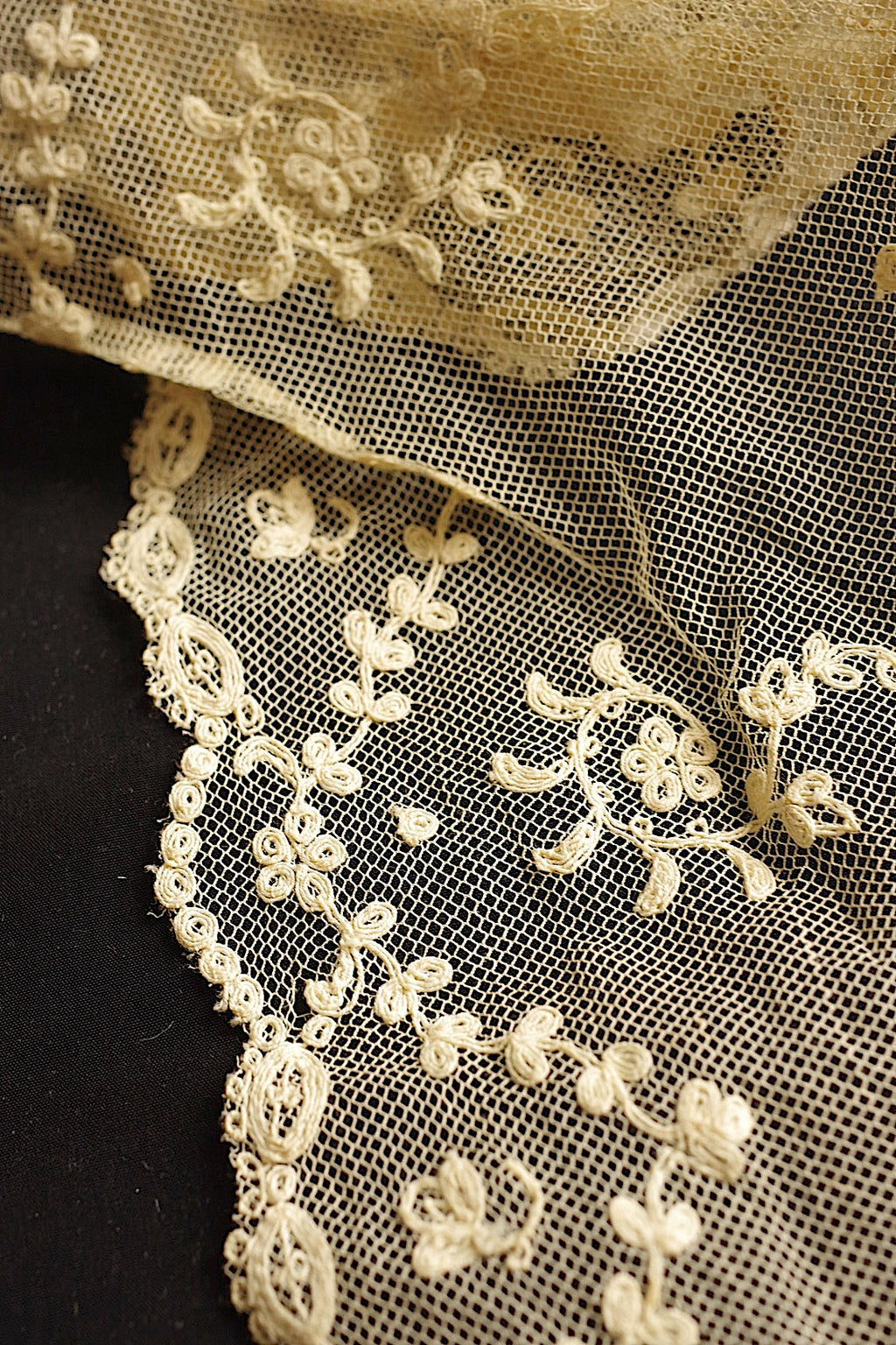 アンティークレース　dentelle ancienne　270cm