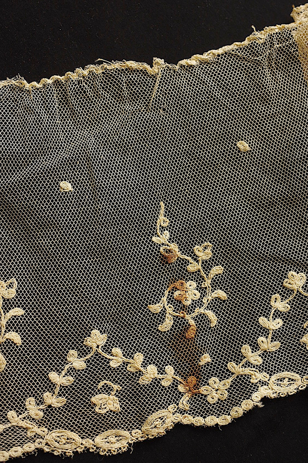 アンティークレース　dentelle ancienne　270cm