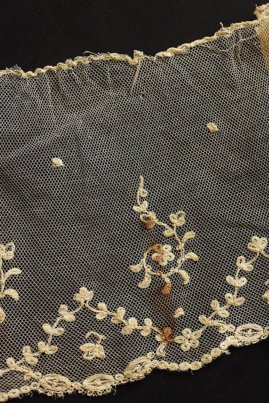 アンティークレース　dentelle ancienne　270cm