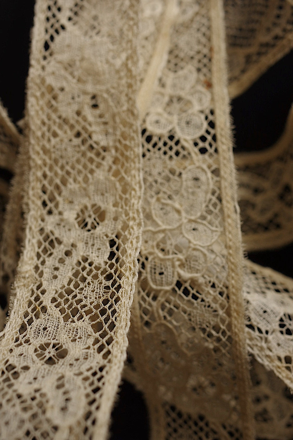 Encaje antiguo dentelle ancienne 270, 370 y 210 cm