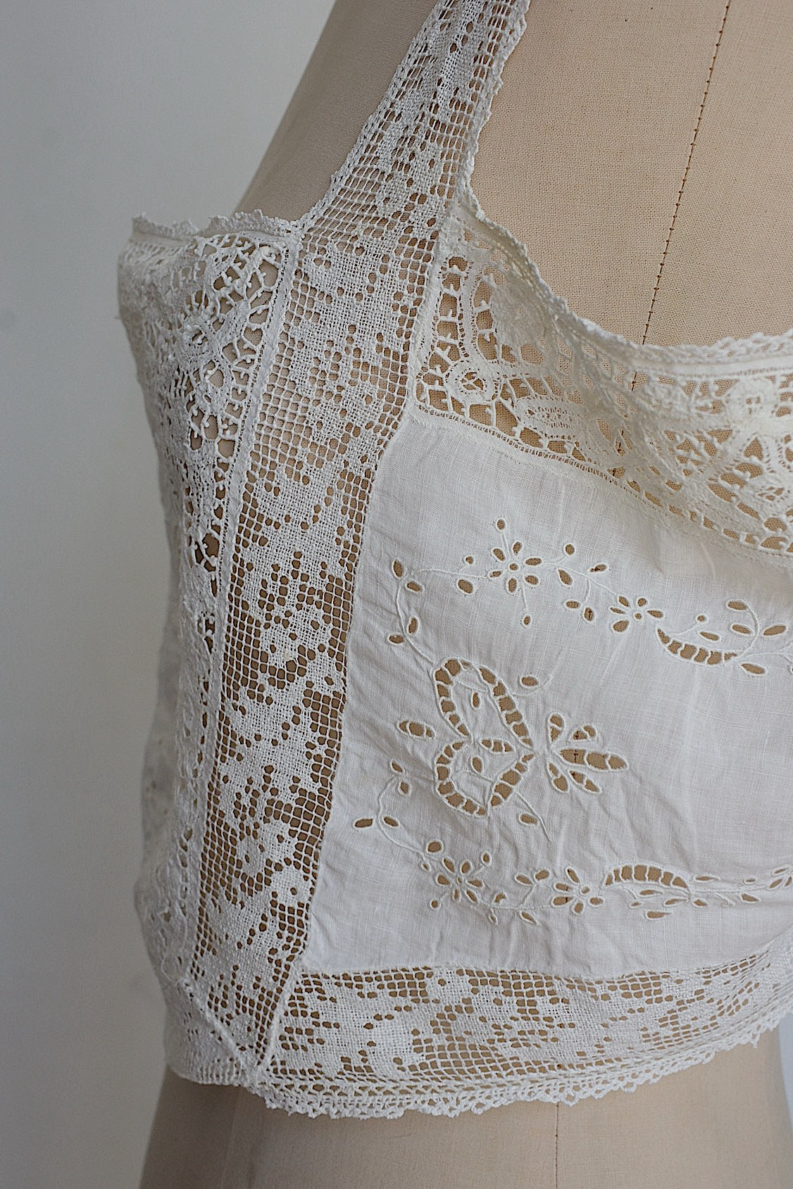 Antique Tops vêtement antique top1