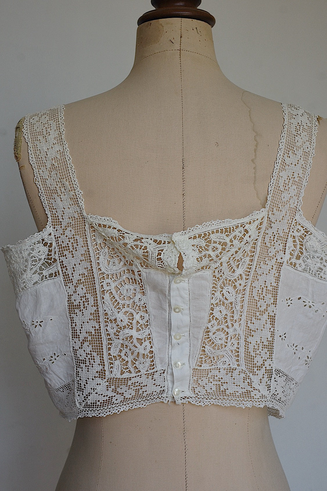 Antique Tops vêtement antique top1