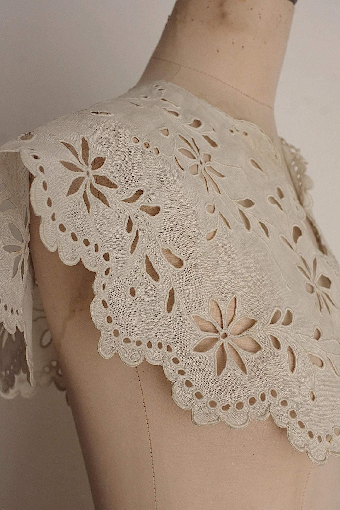 Antique Lace Collar dentelle ancienne antique
