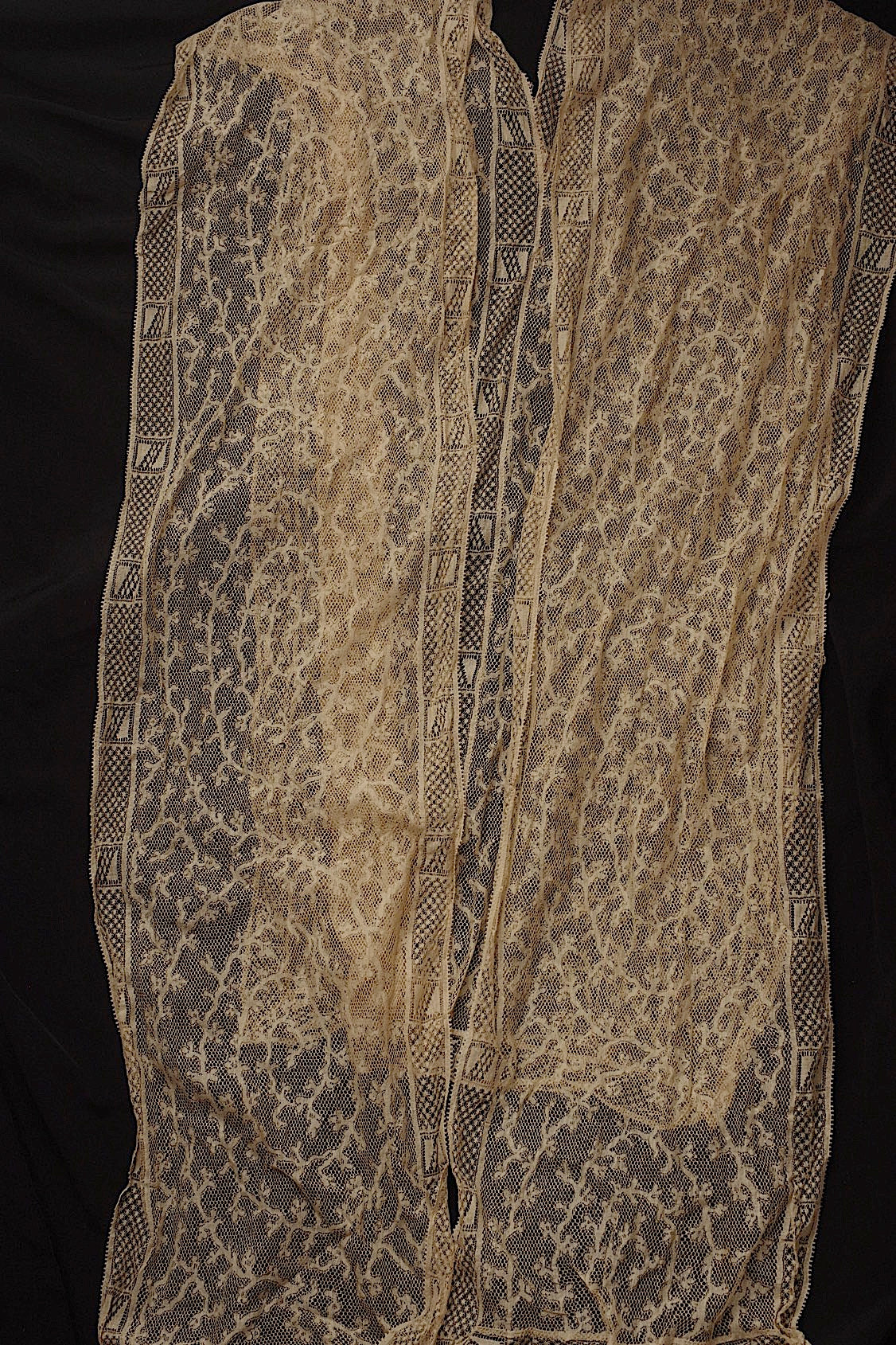アンティークレース　dentelle ancienne antique ジレ