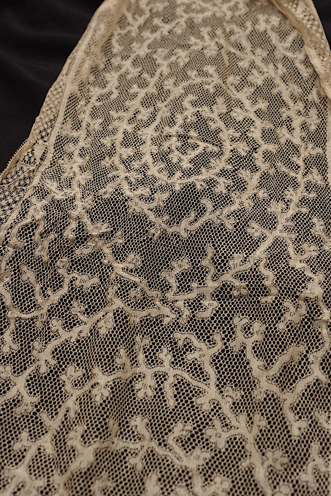 Chaleco de encaje antiguo (dentelle ancienne)
