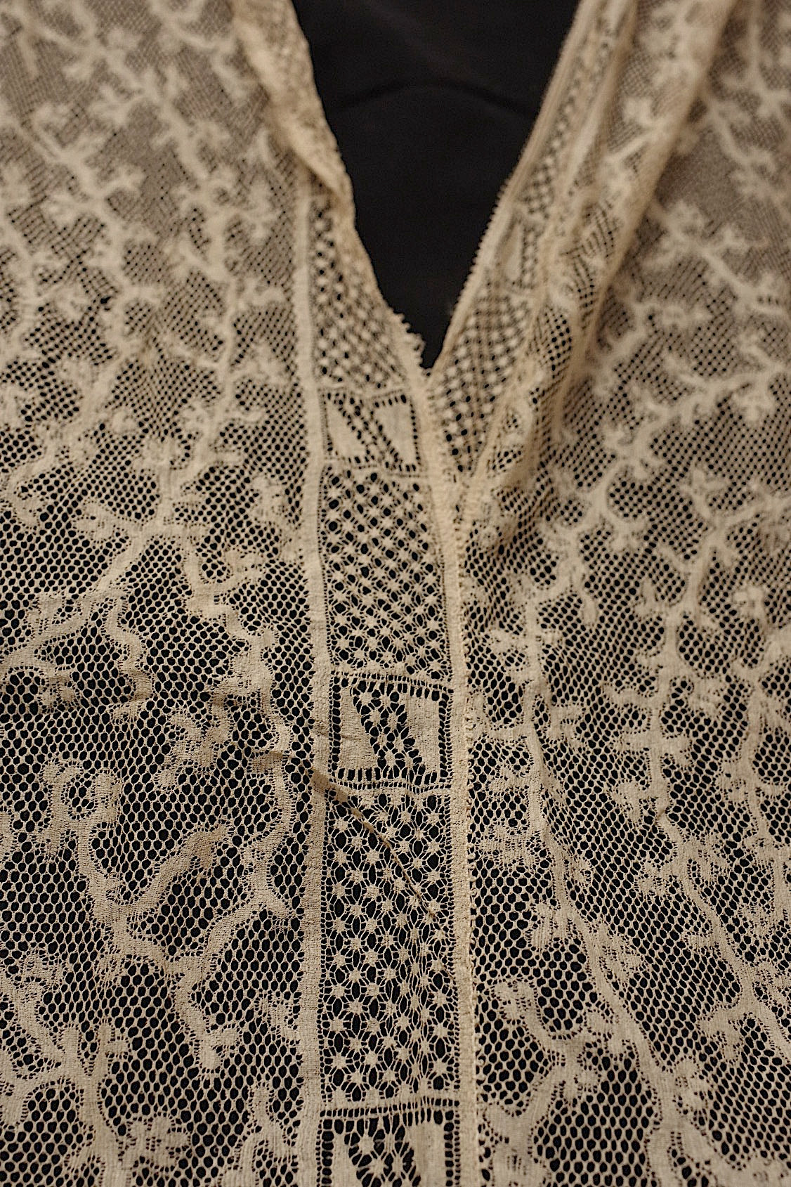 Chaleco de encaje antiguo (dentelle ancienne)