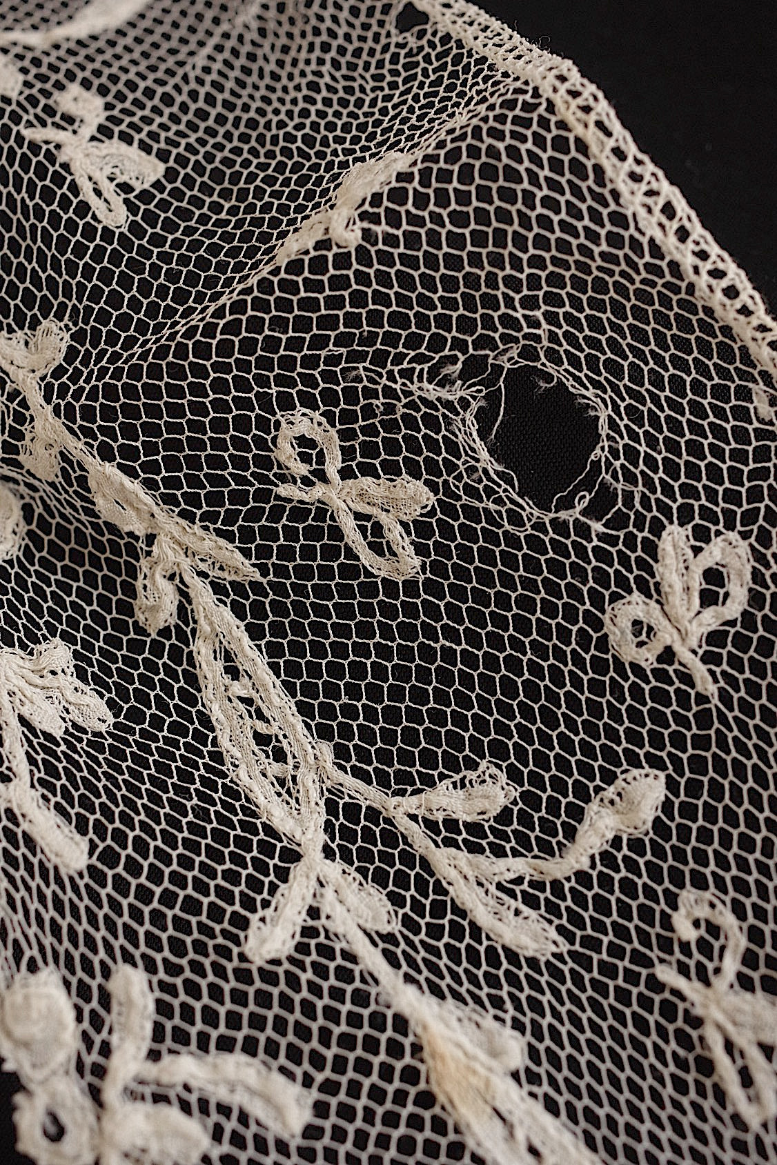 la dentelle ♡* アンティークレース見本シート 小 アンティークレース antique lace la dentelle - .FR a l'epoque