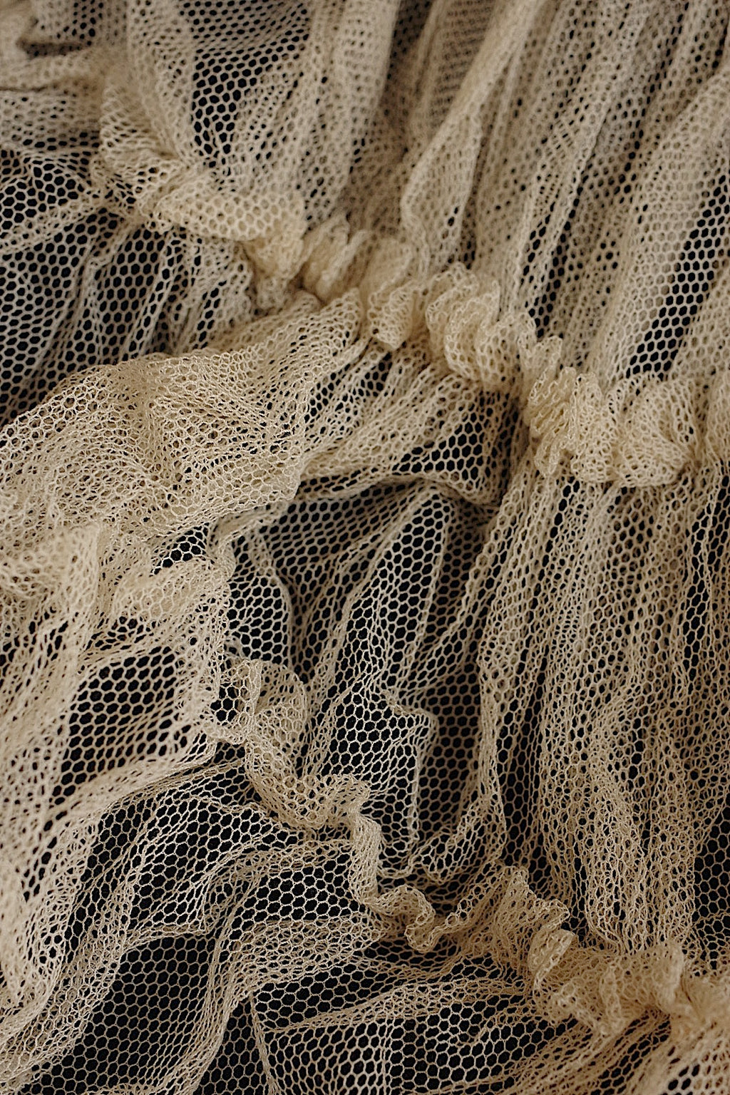 Dentelle ancienne, chutes de dentelle