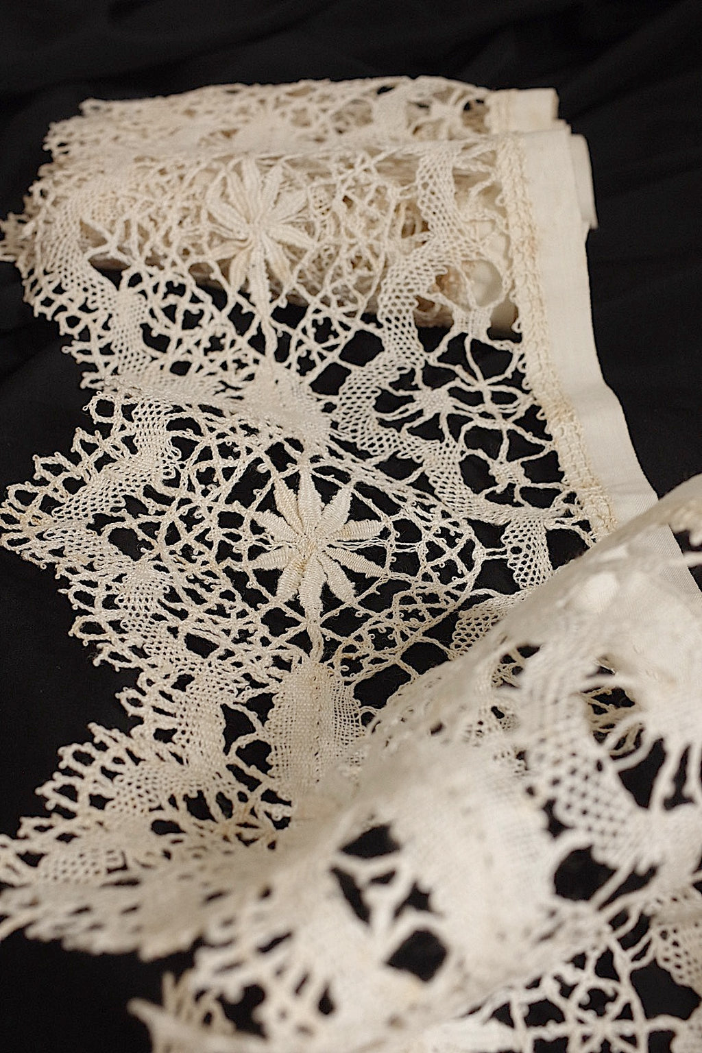 アンティークレース　dentelle ancienne antique bas d'aube