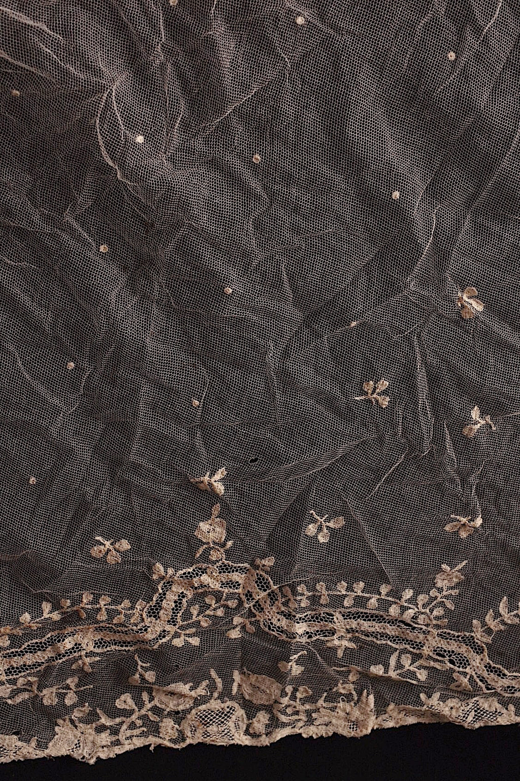 Antique Lace (dentelle ancienne) Shawl