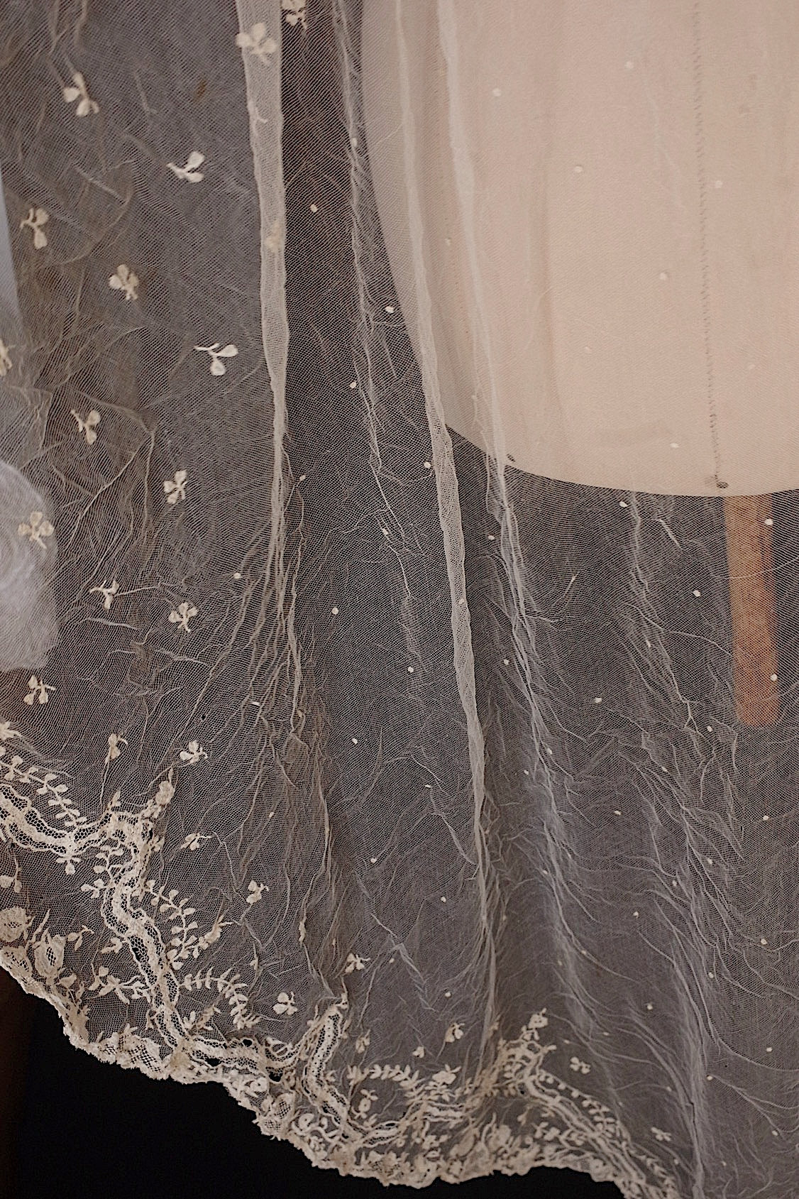 Antique Lace (dentelle ancienne) Shawl