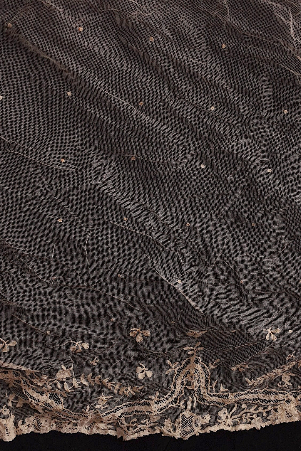 Antique Lace (dentelle ancienne) Shawl