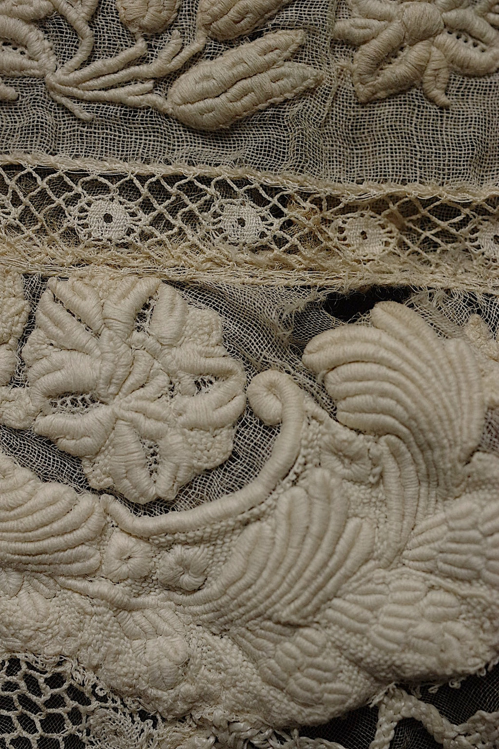 Encaje antiguo (dentelle ancienne) - Cuello - Retales