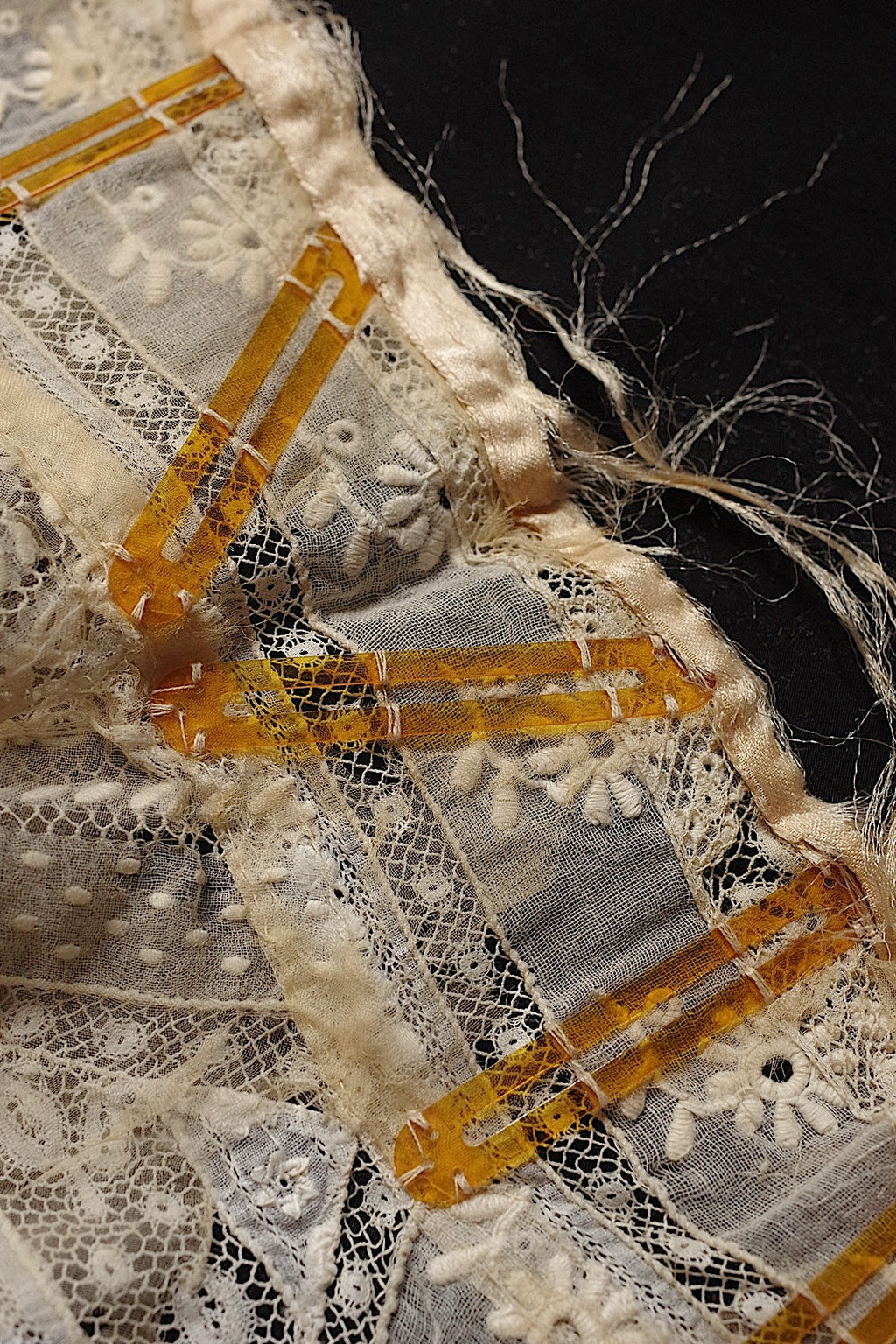 Encaje antiguo (dentelle ancienne) - Cuello - Retales
