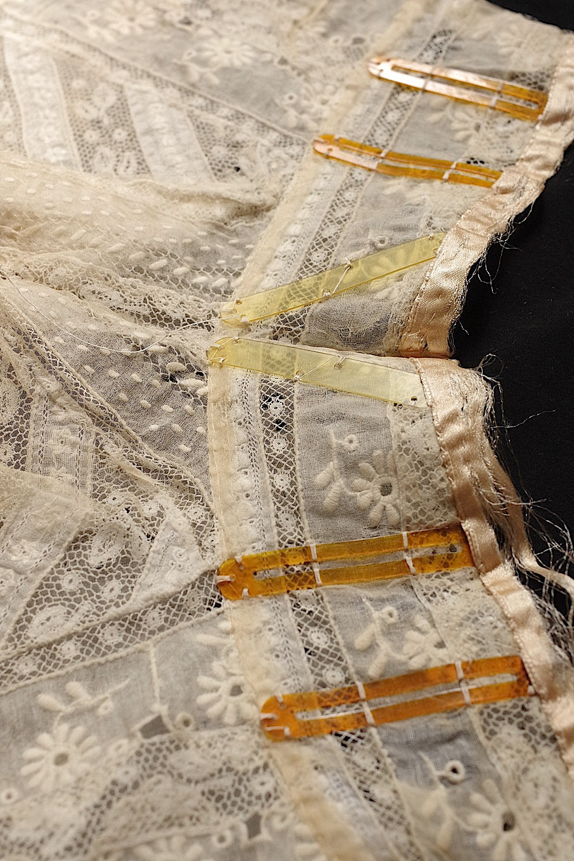 Encaje antiguo (dentelle ancienne) - Cuello - Retales