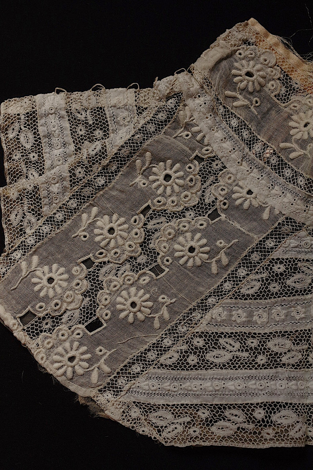 Encaje antiguo (dentelle ancienne) - Cuello - Retales