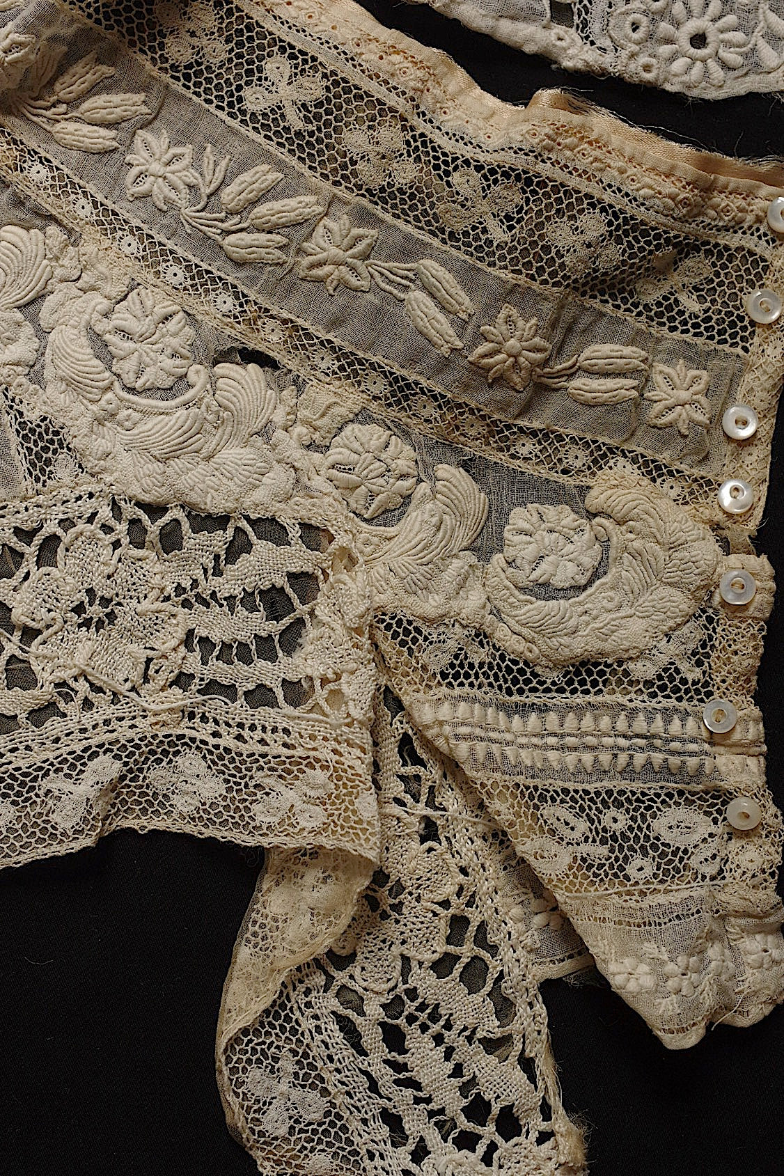 Encaje antiguo (dentelle ancienne) - Cuello - Retales