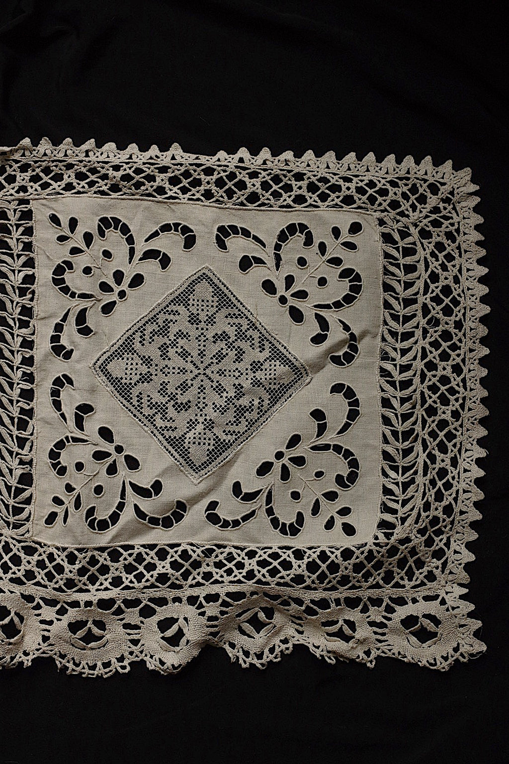 Antique Linens linge de maison ancien antique