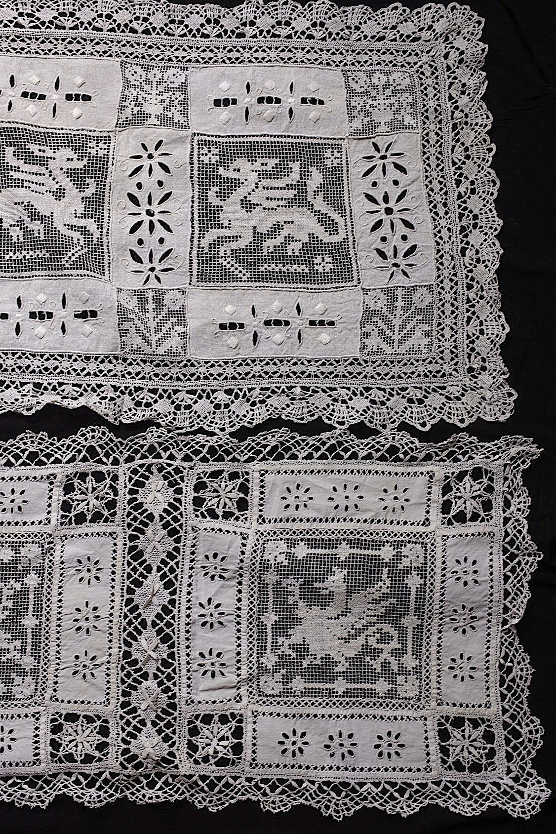 Antique Linens (linge de maison ancien antique) — 2 pieces