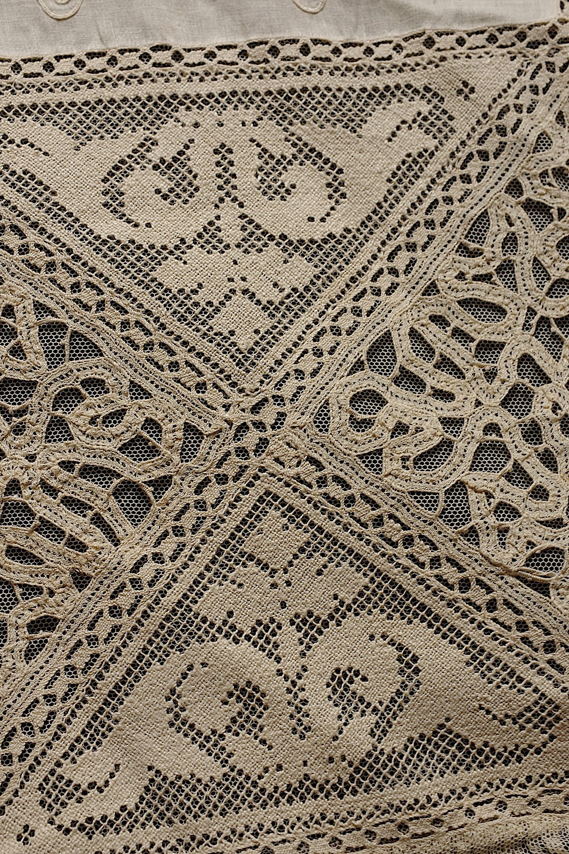 Antique Lace (dentelle ancienne) Cover