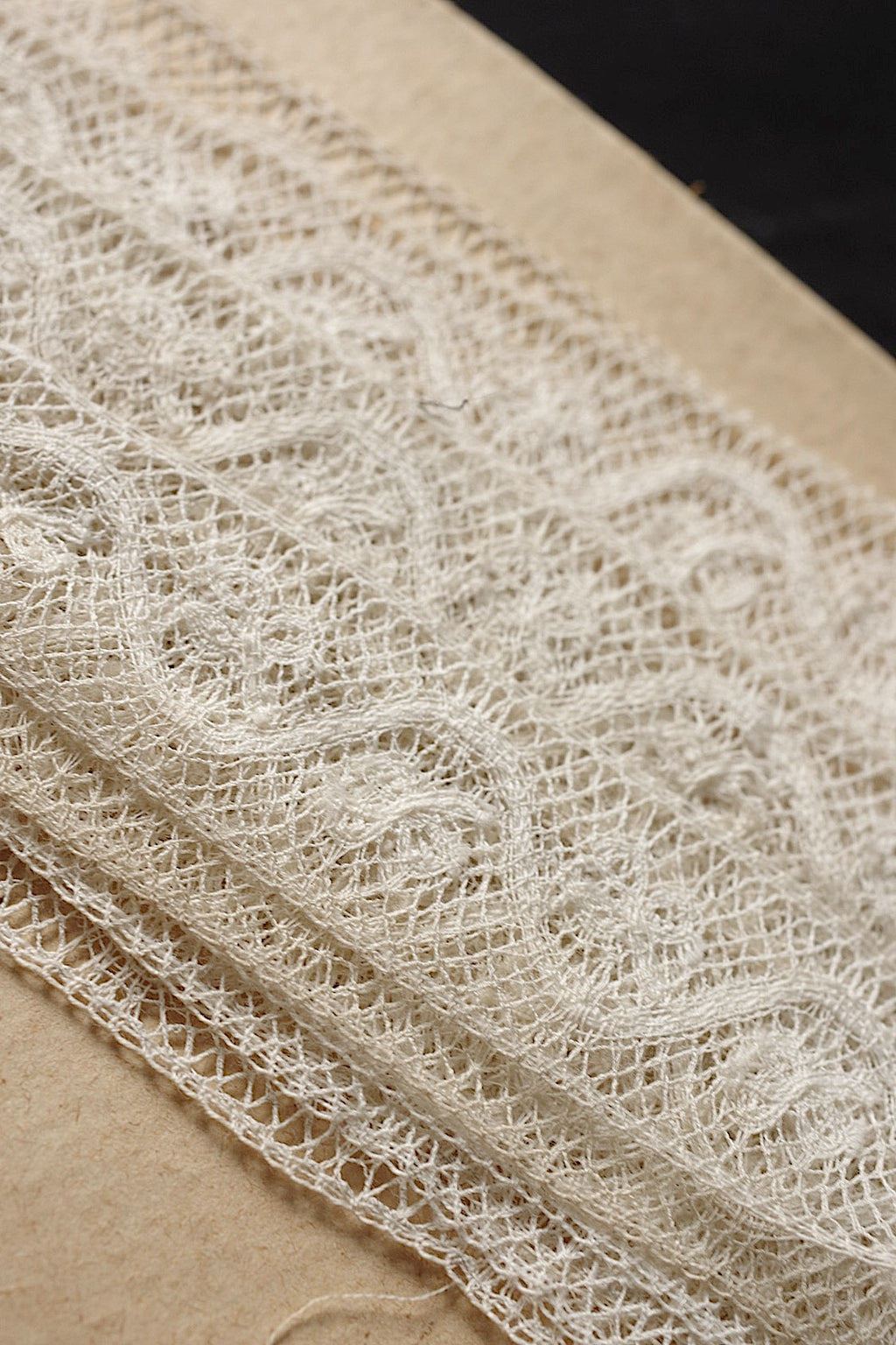 Antique Lace (dentelle ancienne) 700 cm x 150 cm