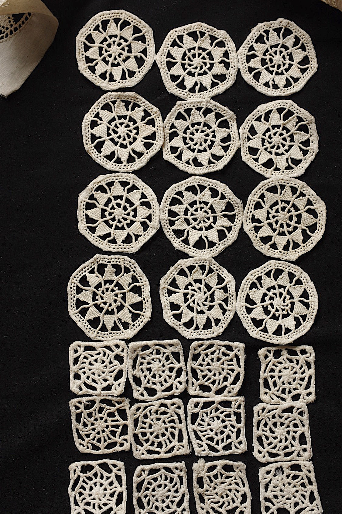 Antique Lace (dentelle ancienne) Motifs