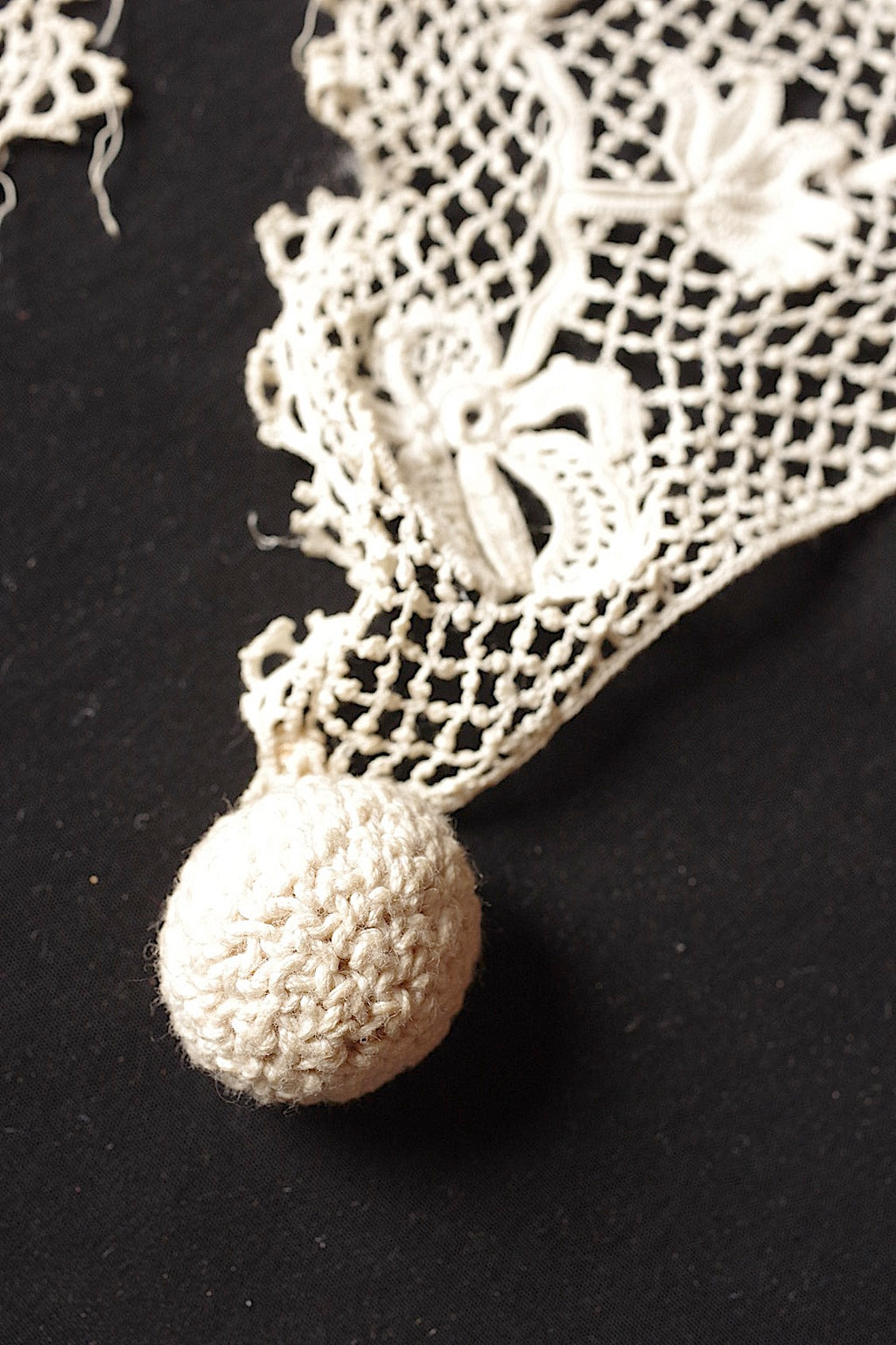 Antique Lace (dentelle ancienne, antique) Crochet Motifs