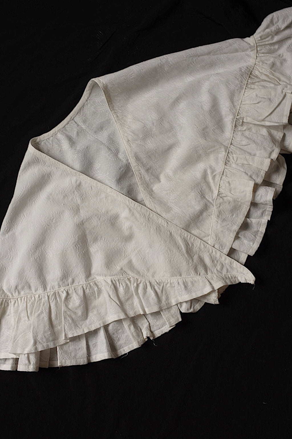 Cape ancienne en dentelle 