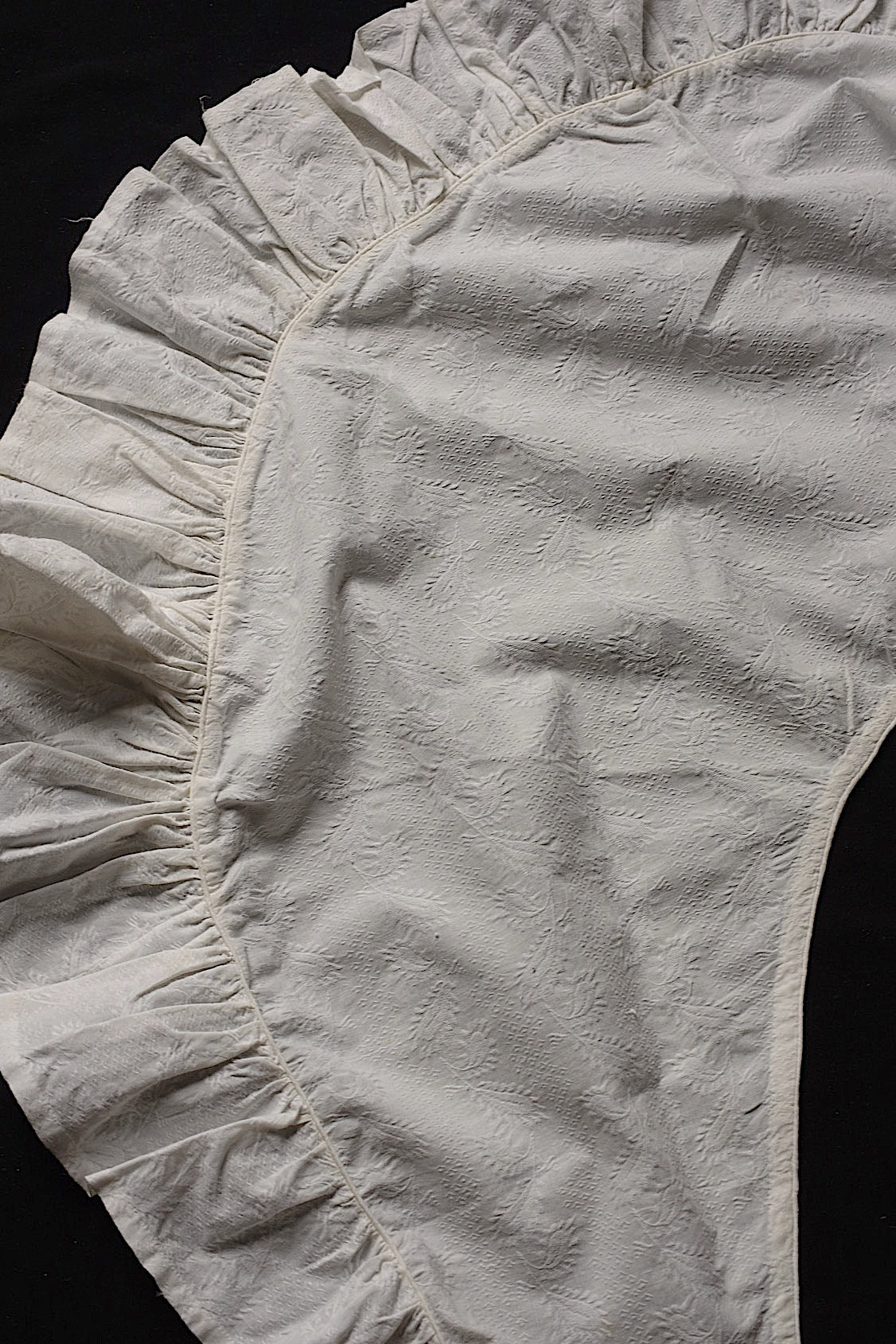 Cape ancienne en dentelle 