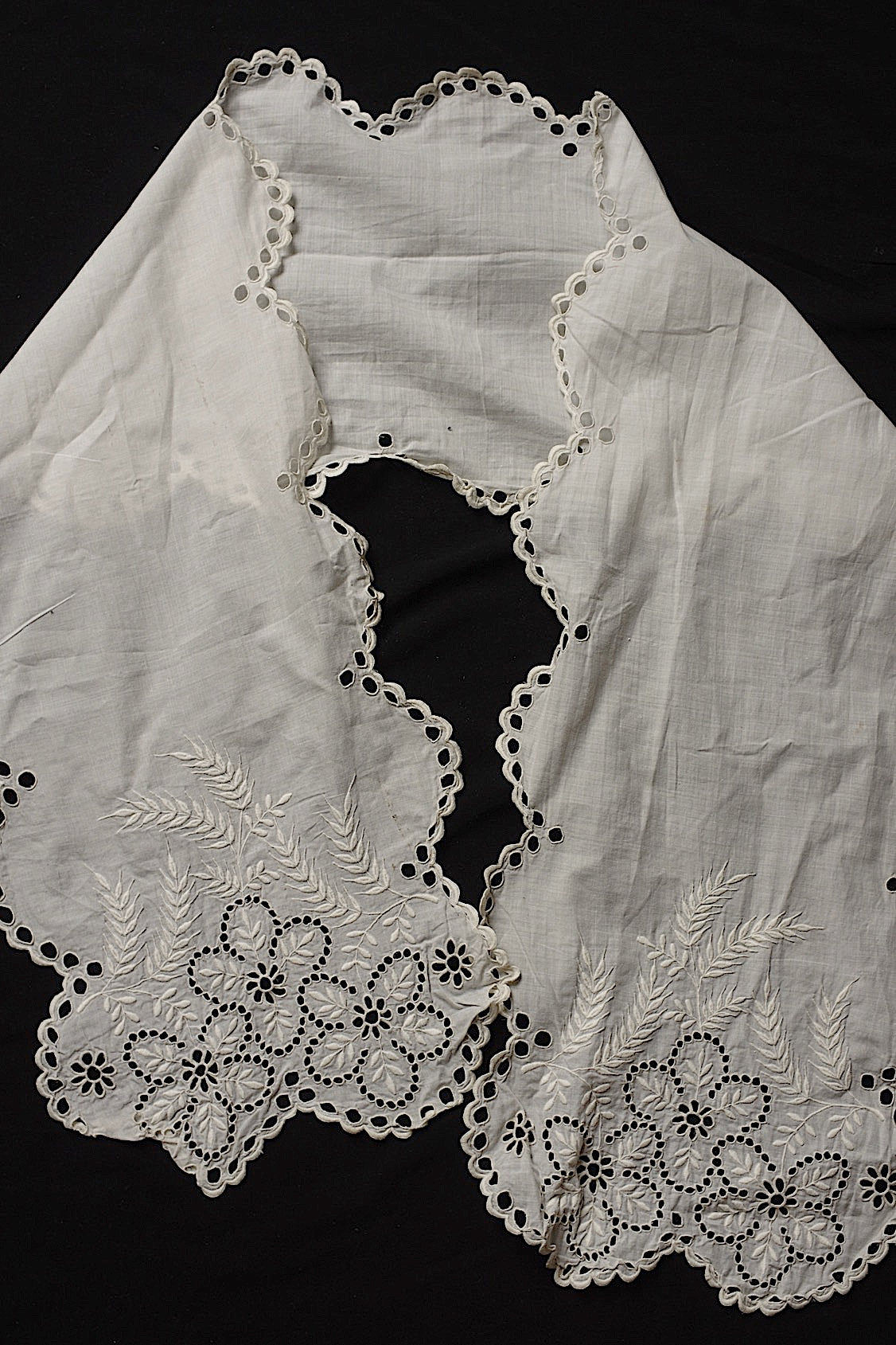 アンティークレース antique lace la dentelle - .FR a l'epoque