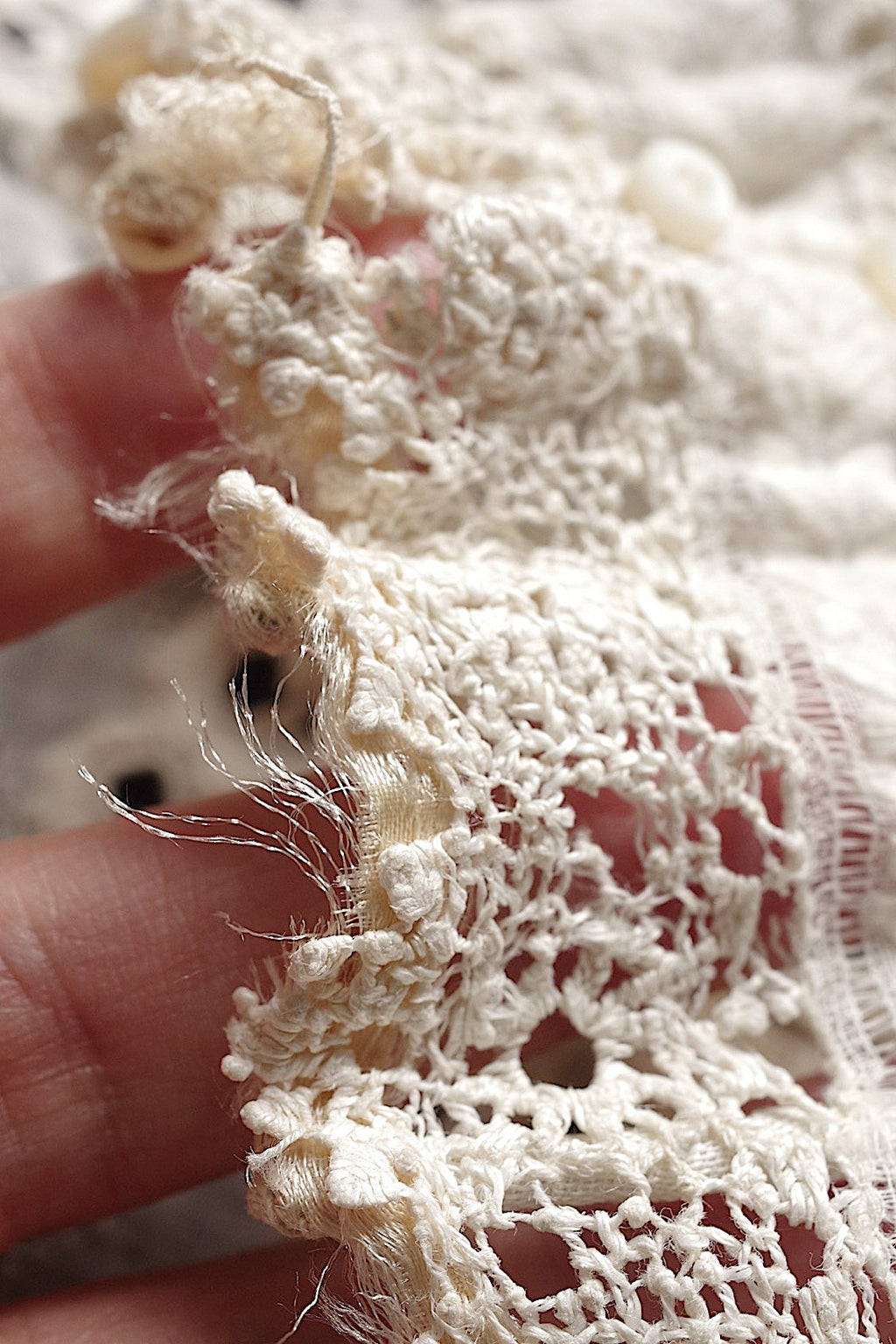 Antique Lace (dentelle ancienne) Collar 3