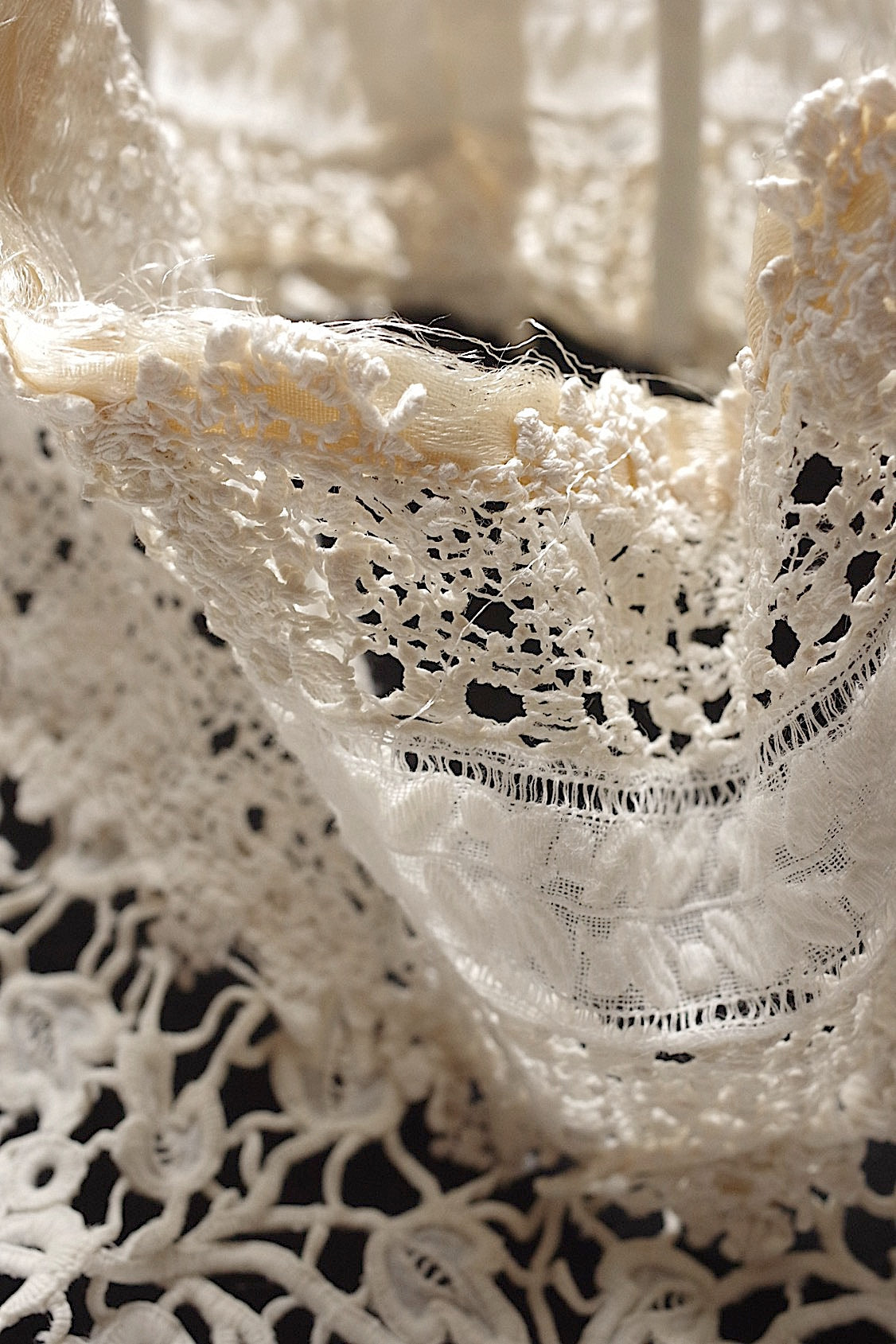 Antique Lace (dentelle ancienne) Collar 3