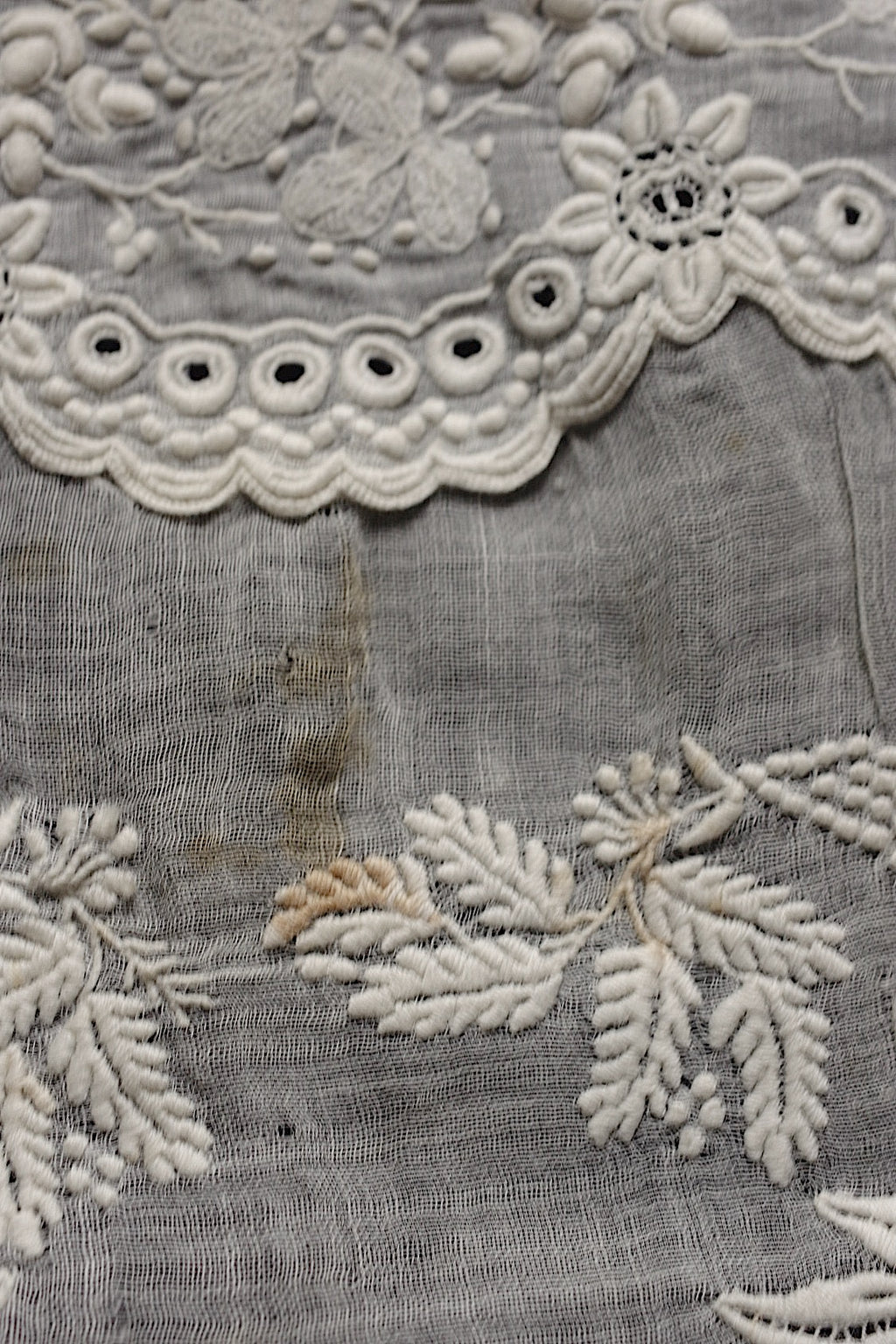 Antique Lace (dentelle ancienne) Collar 5