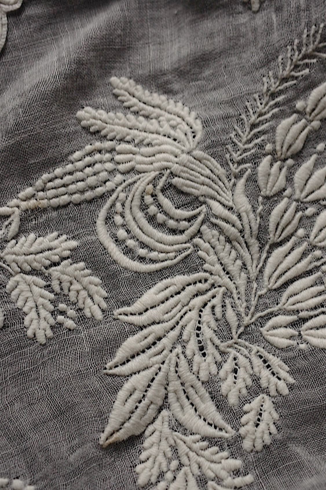 Antique Lace (dentelle ancienne) Collar 5