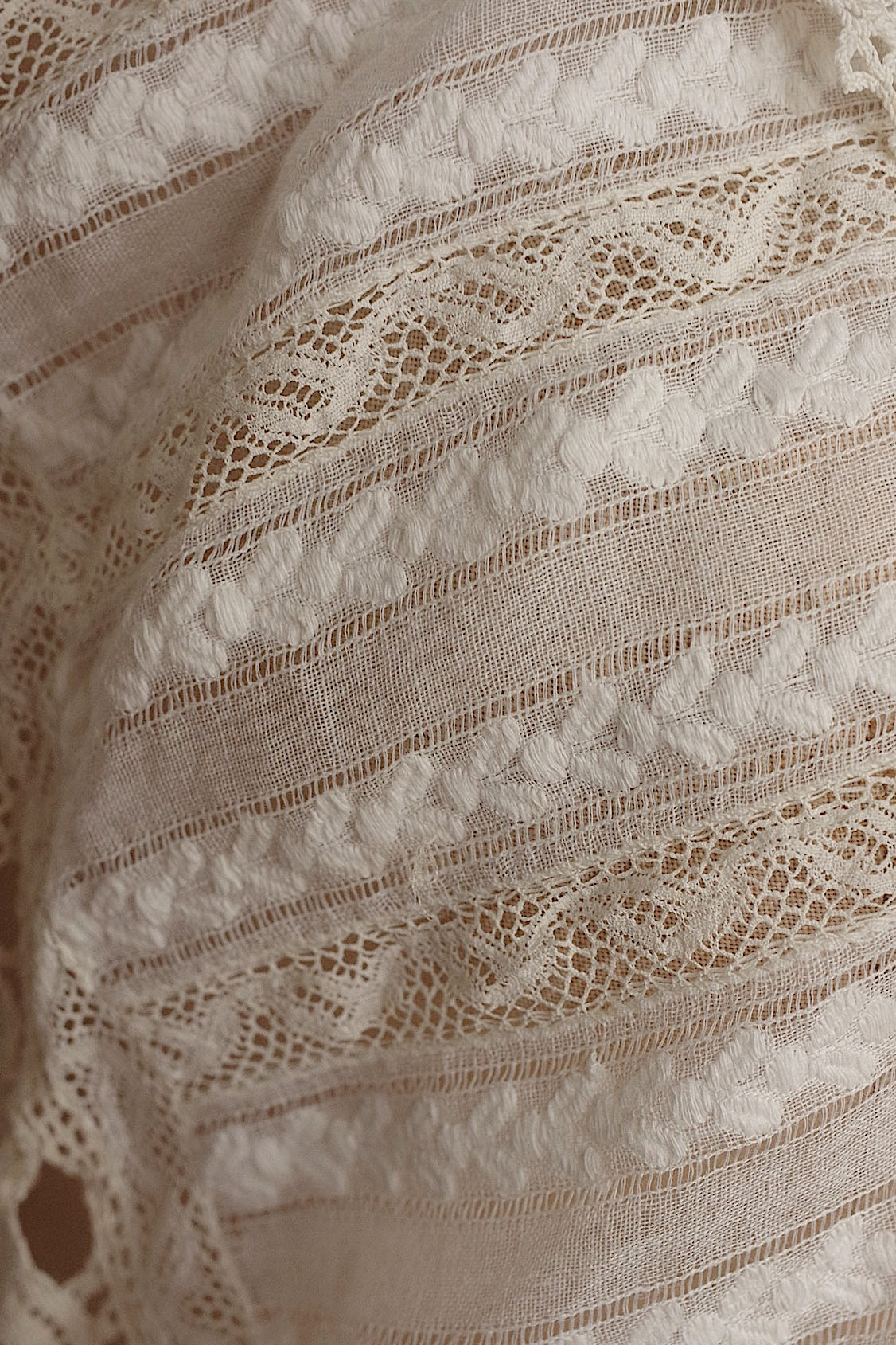 Antique lace clothing vêtement ancien antique 