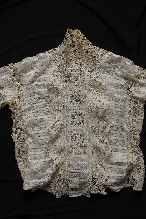 Antique lace clothing vêtement ancien antique 