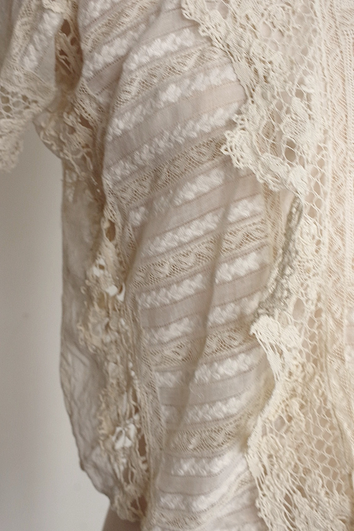 Antique lace clothing vêtement ancien antique 